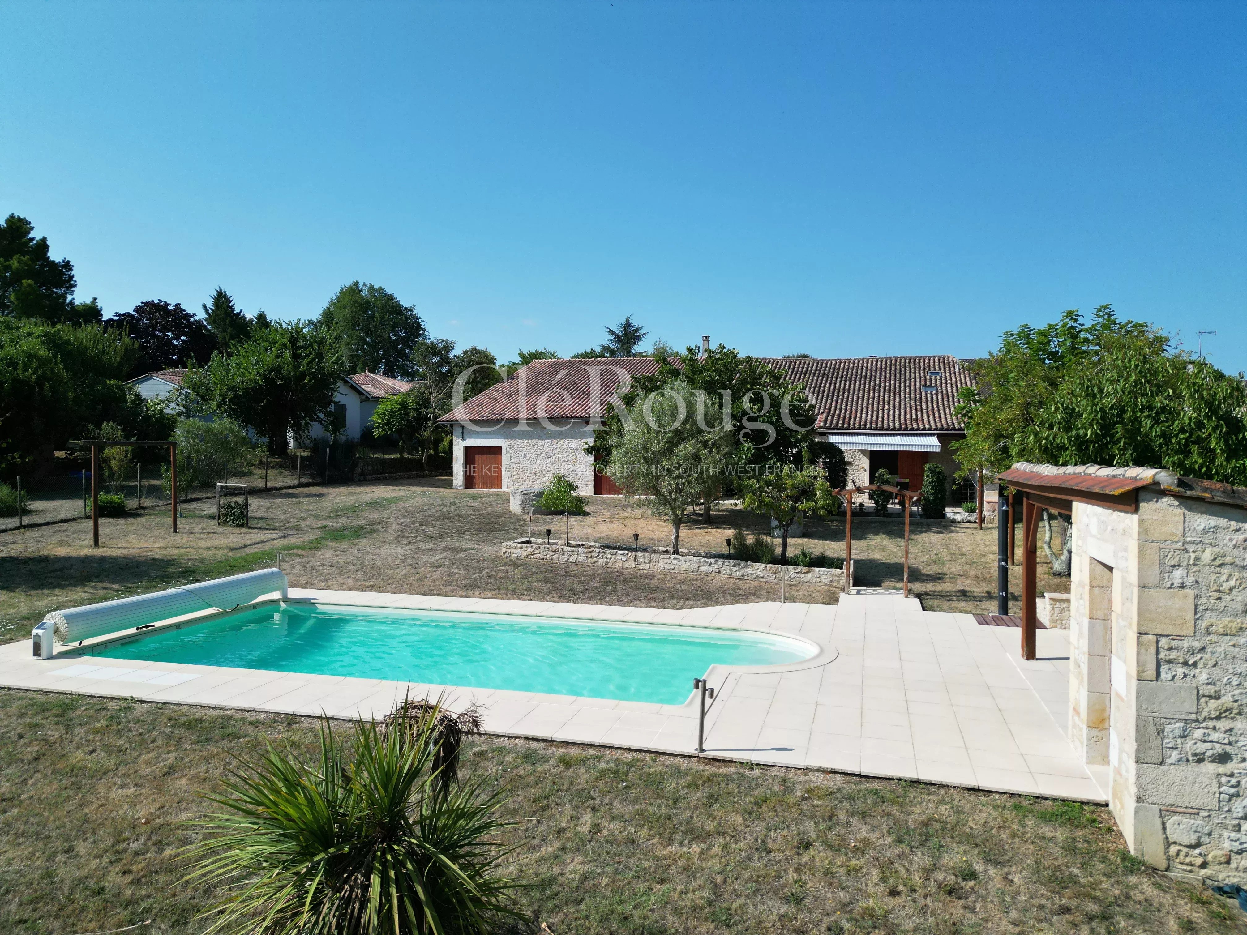 House in Duras - view 1