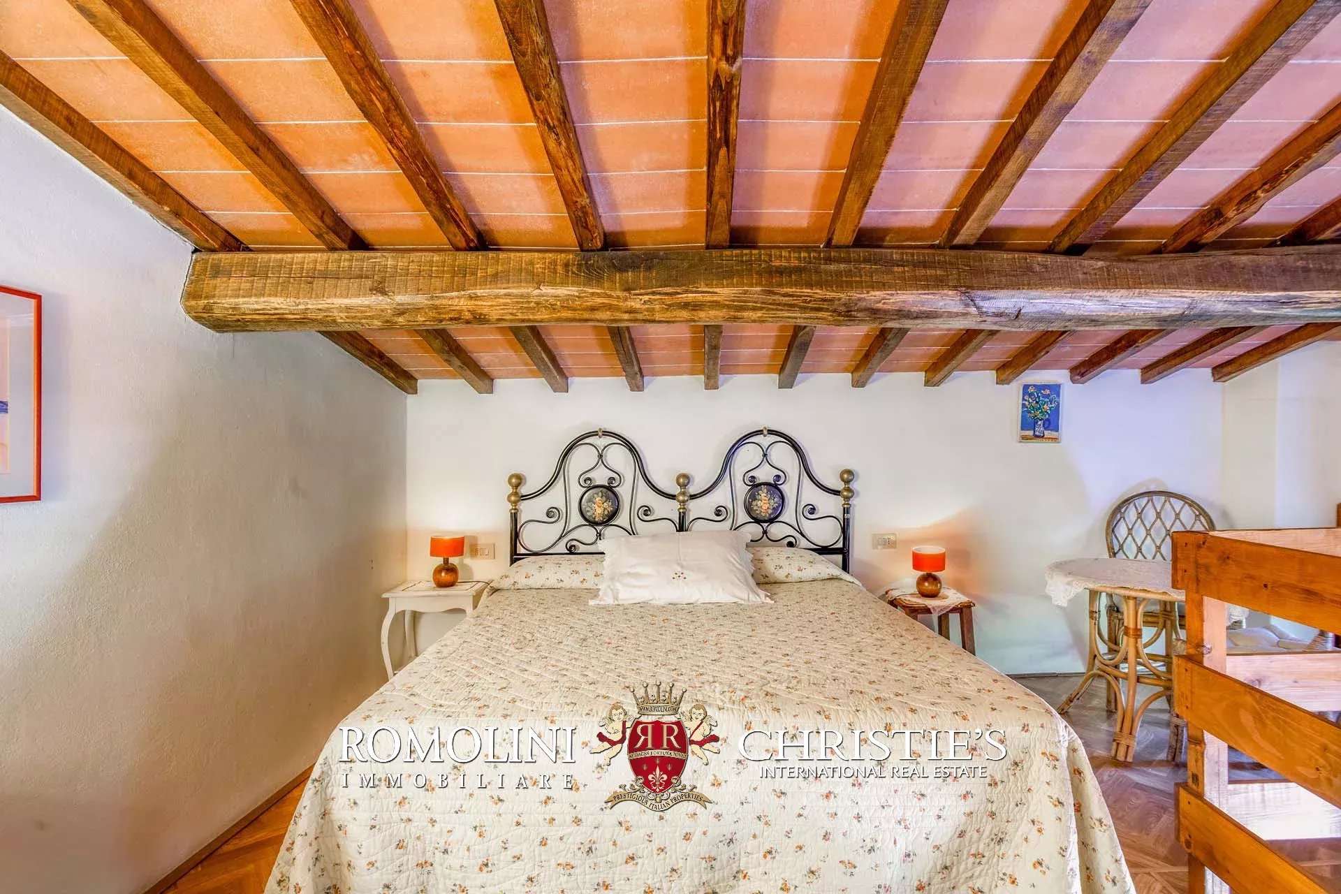 11 Bedroom Villa/Townhouse's Image 63