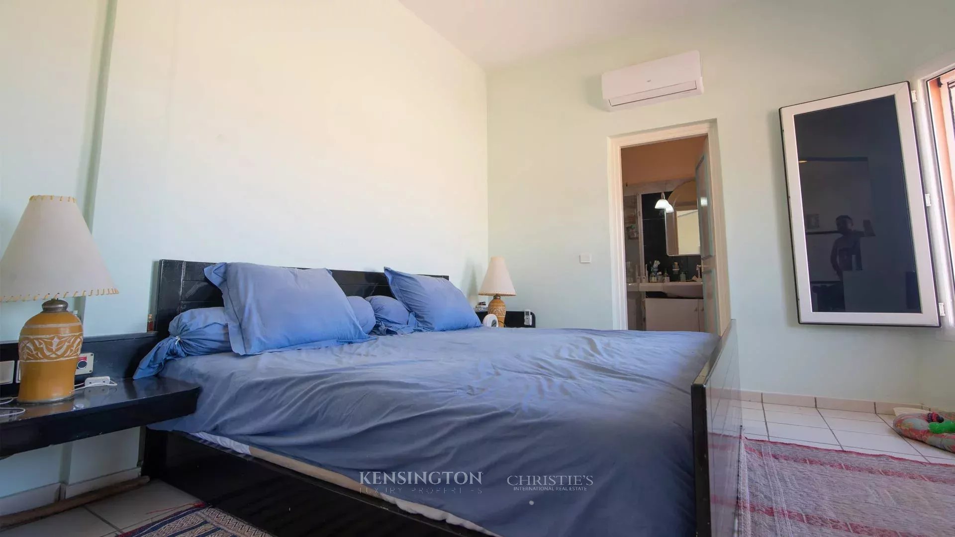 9 Bedroom Villa/Townhouse's Image 32