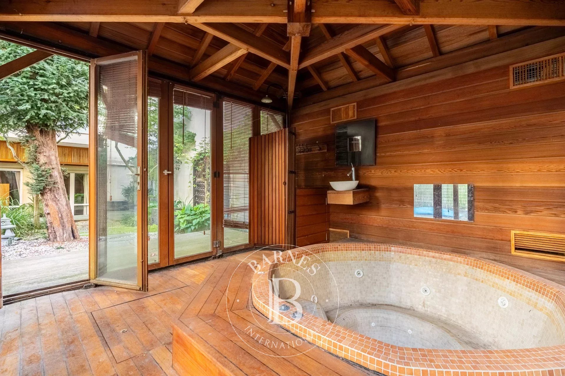 Daire Paris 16ème - picture 19