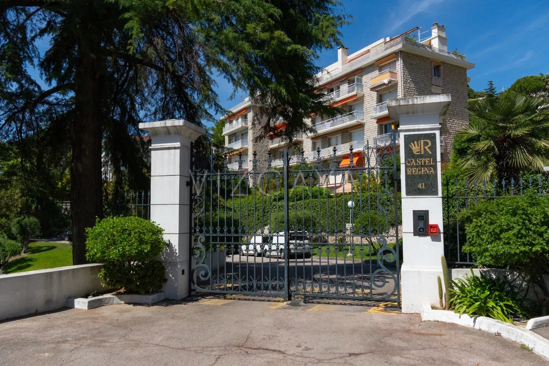 NICE - MONT BORON