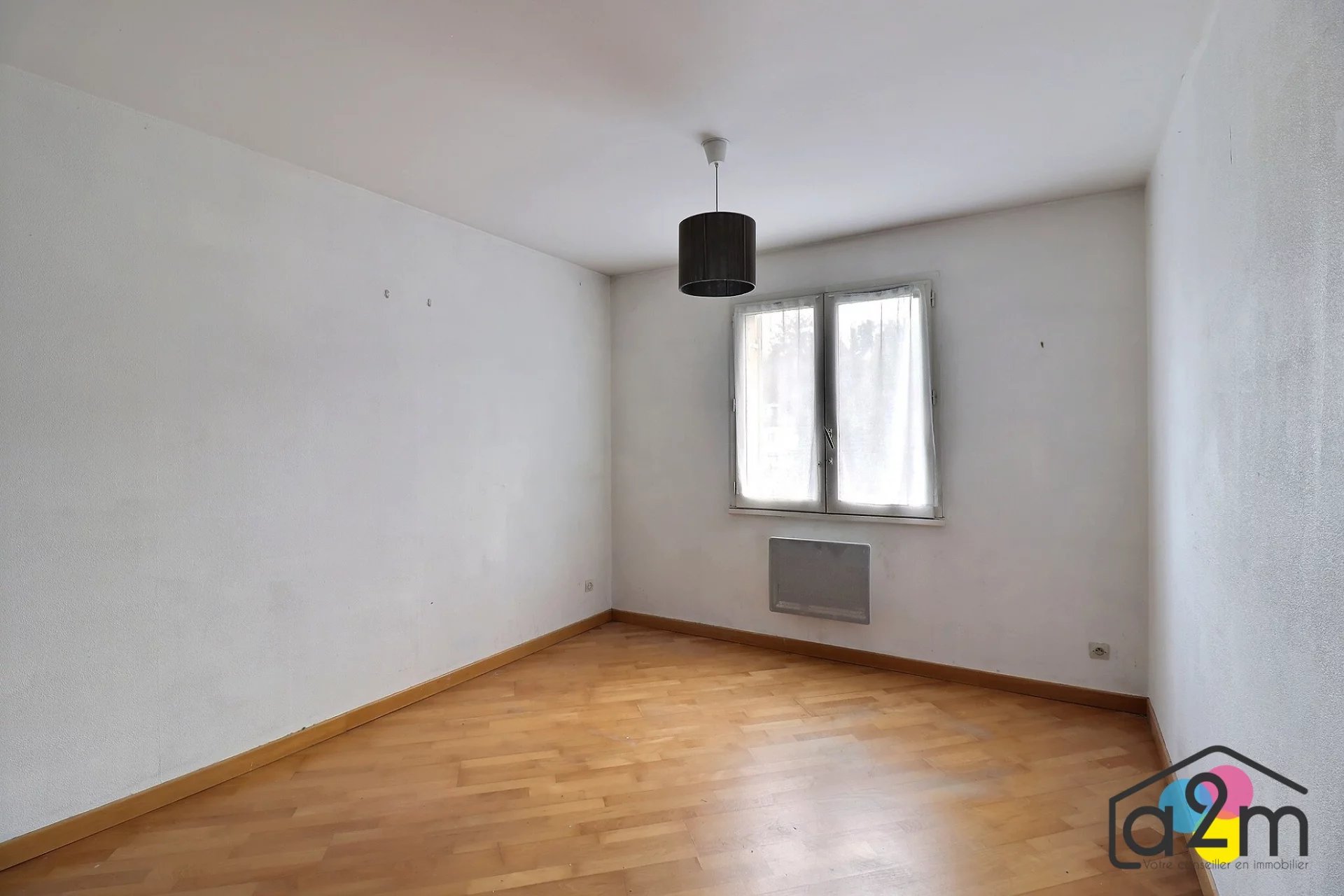 DUPLEX A FORT POTENTIEL AU COEUR DE CREIL!