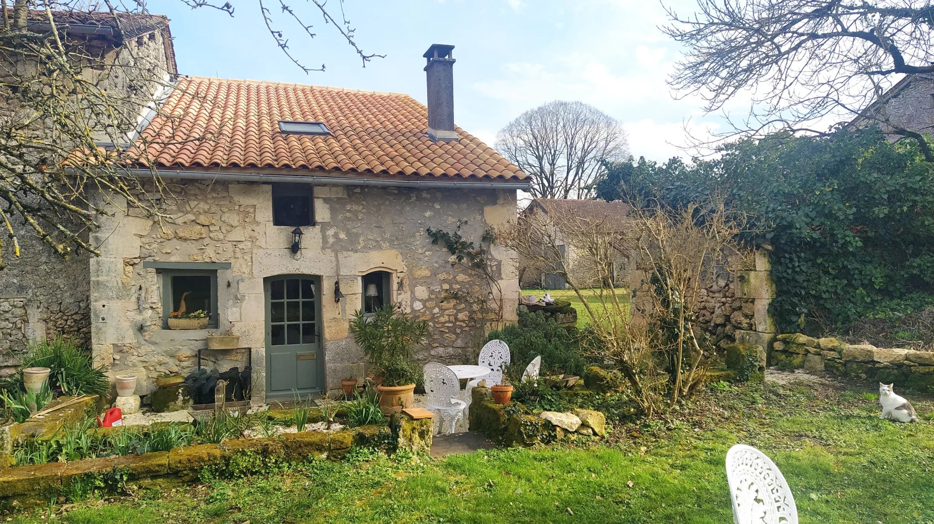 Belle maison du bourg