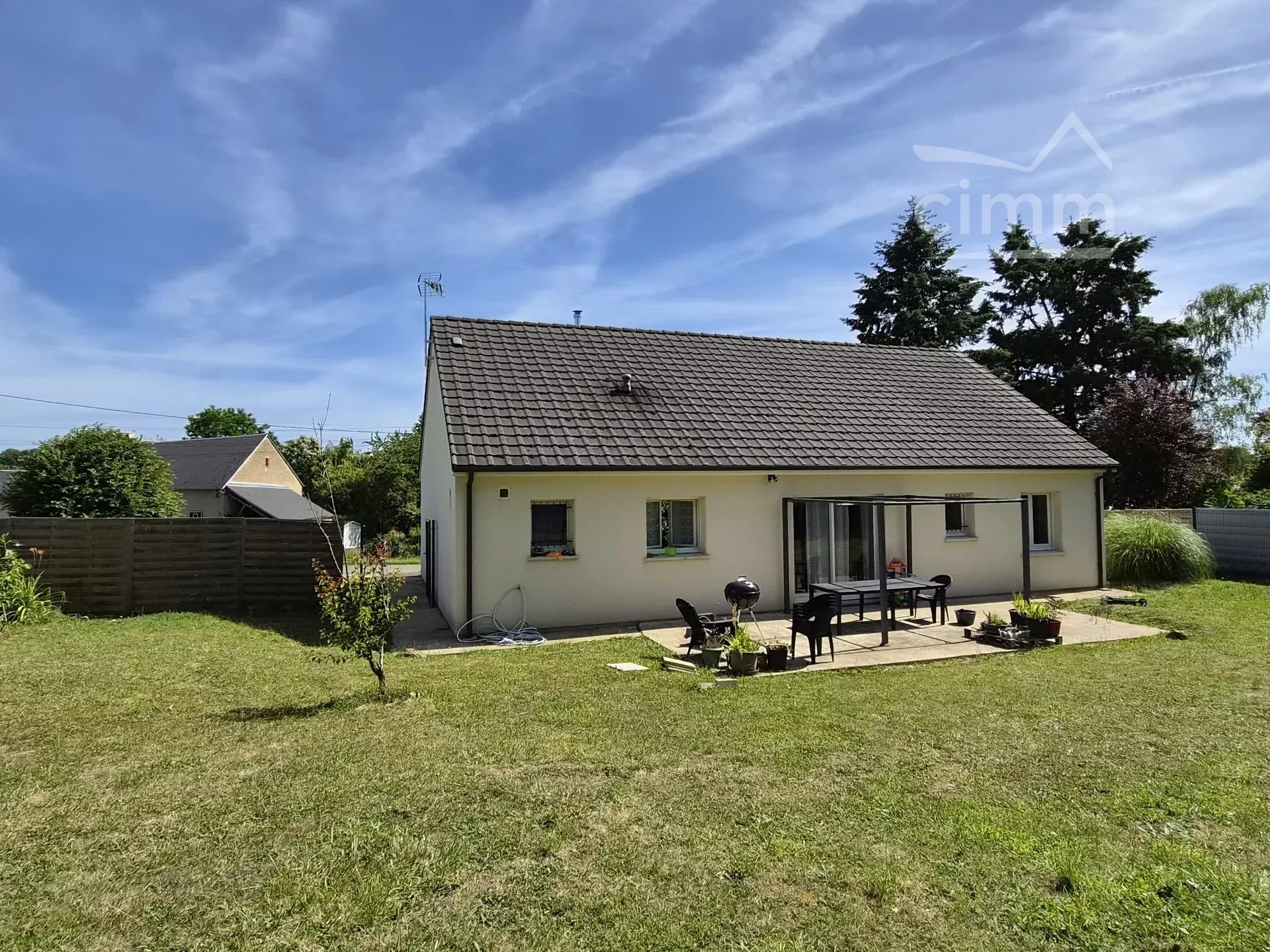 Agence immobilière de CIMM IMMOBILIER SAINT ELOY DE GY