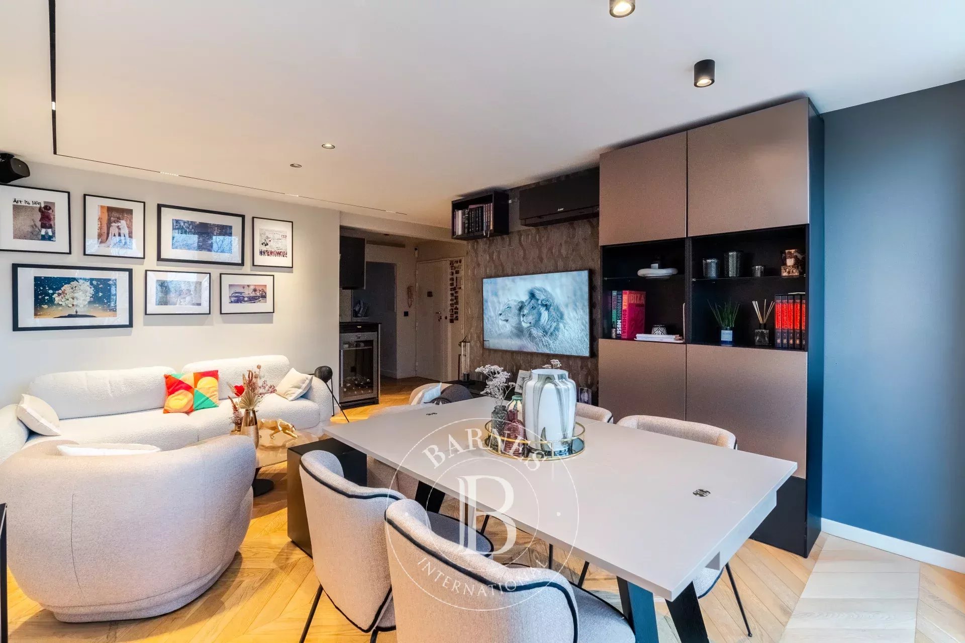 Квартира Neuilly-sur-Seine