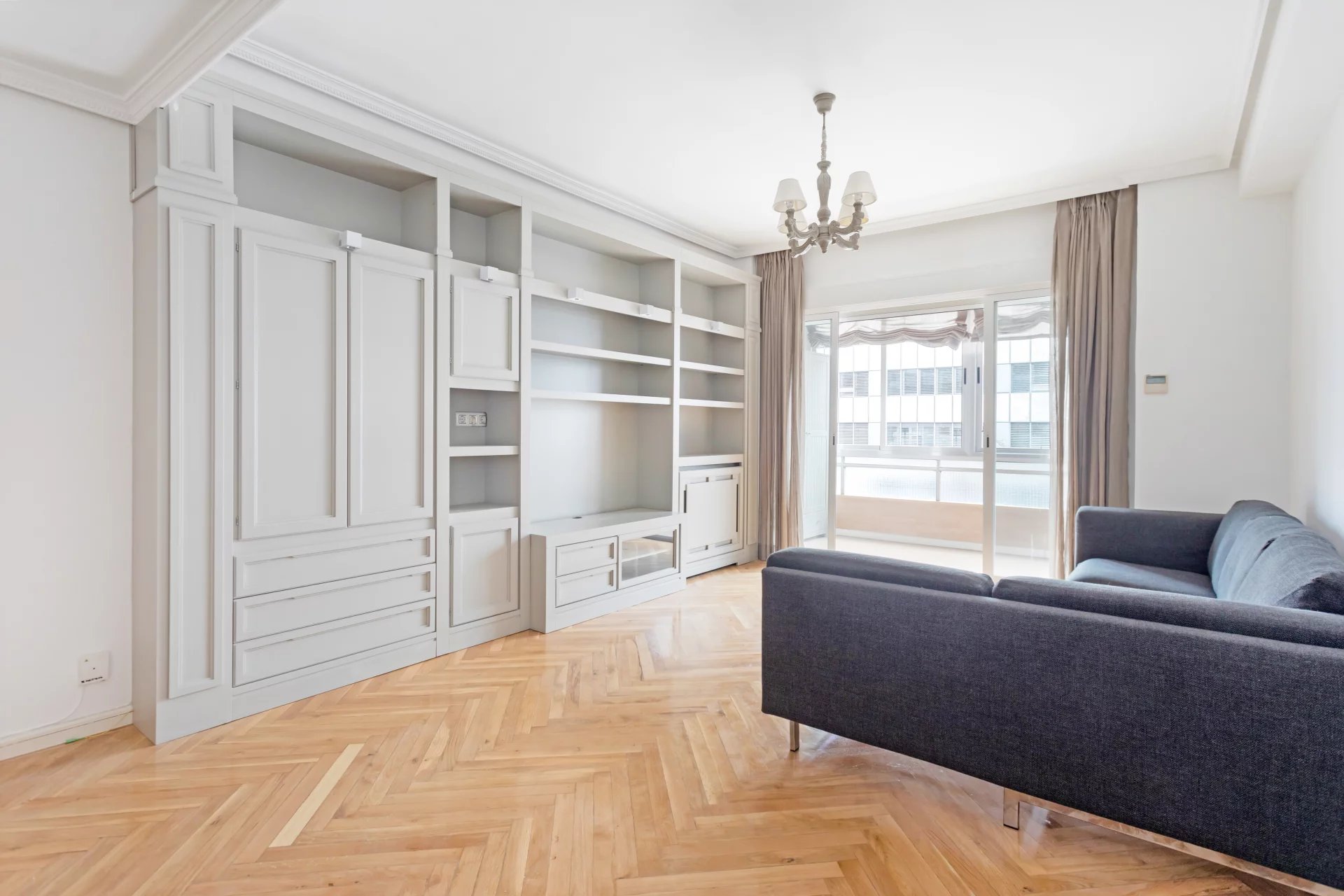 Rental Apartment Madrid Castillejos