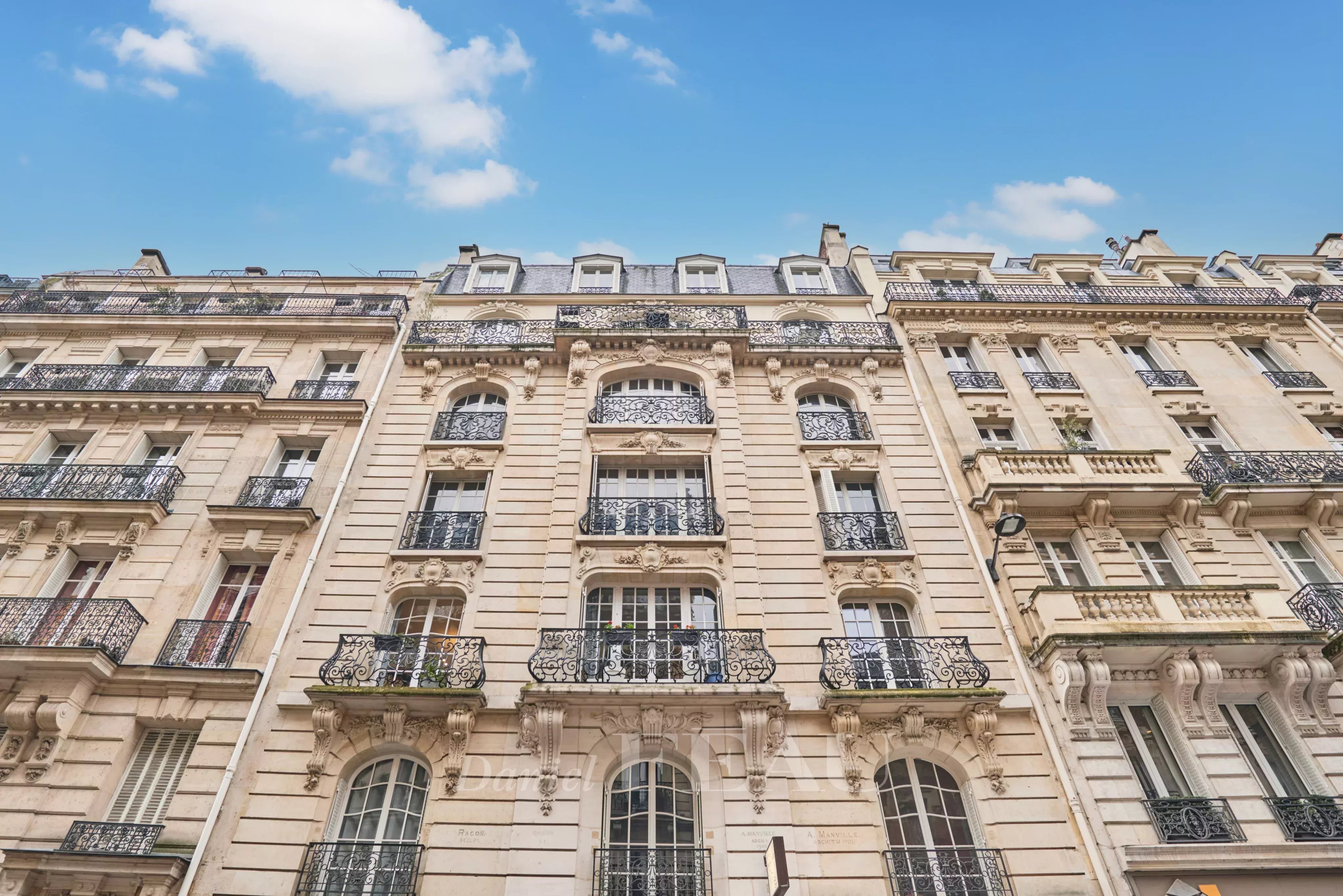 Paris 16th District –  An ideal pied a terre