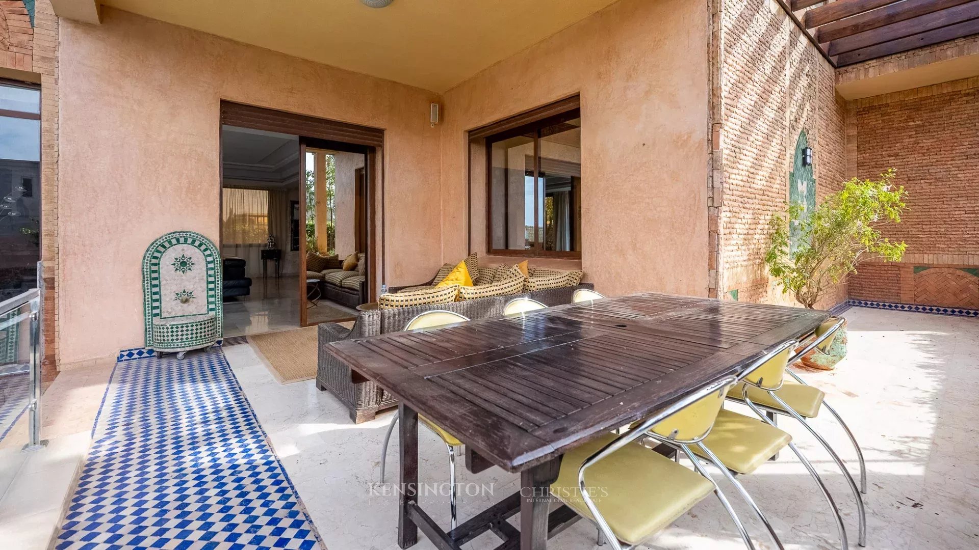 8 Bedroom Villa/Townhouse's Image 26
