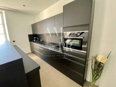 Luxury Cannes Penthouse: Panoramic Sea View & Private Rooftop Terrace — photo 6 of 7