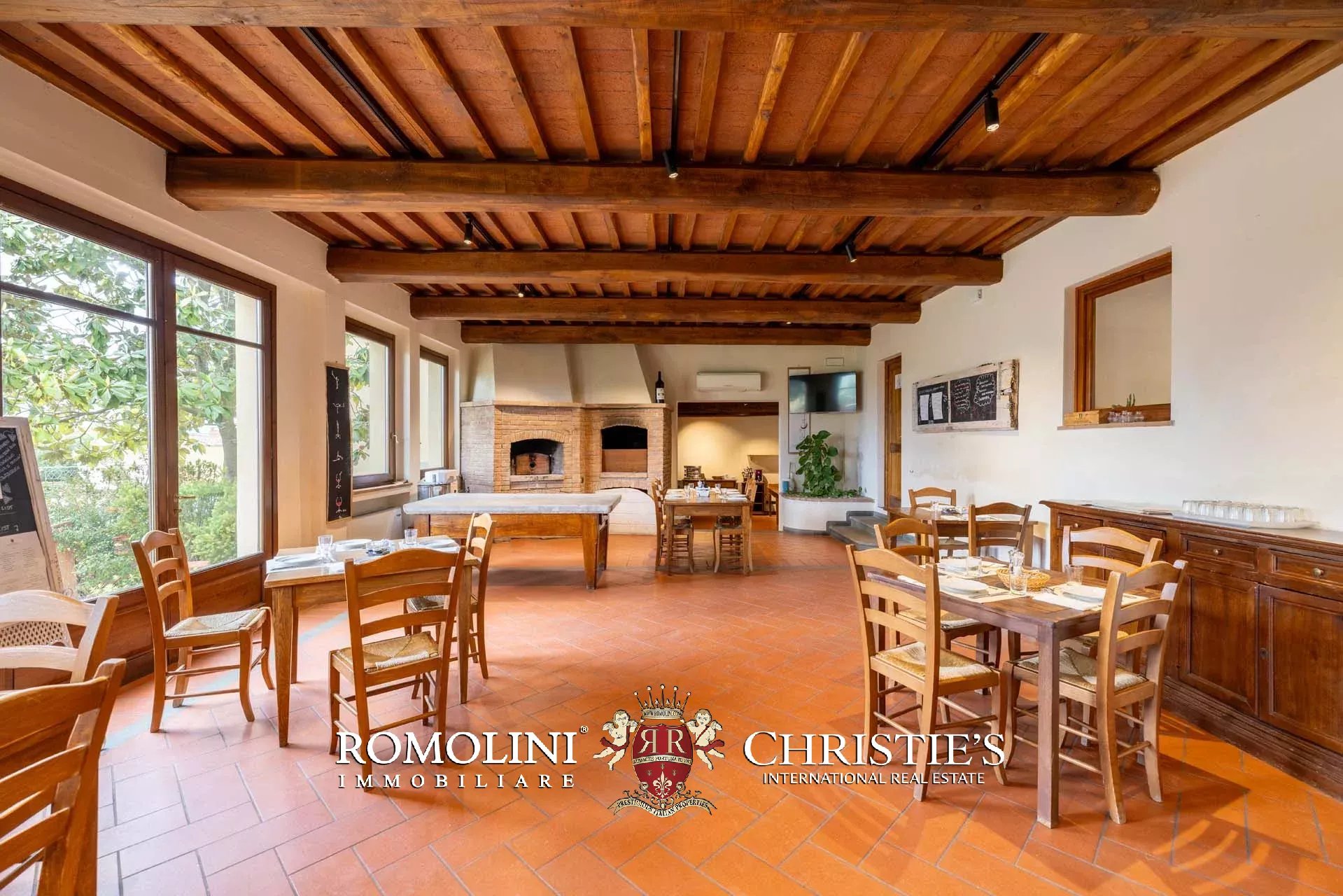 37 Bedroom Villa/Townhouse's Image 78
