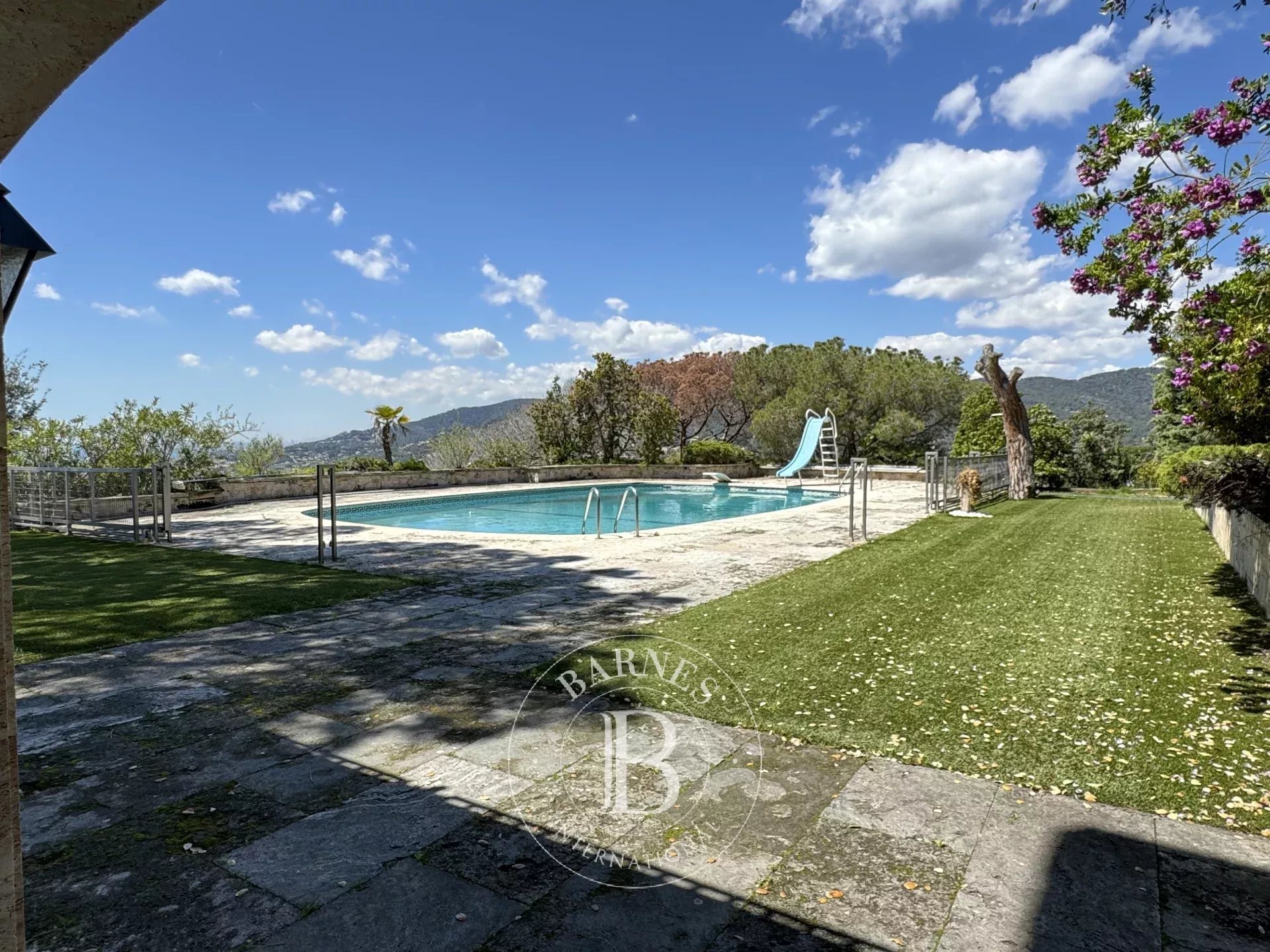 Ev Cabrils - picture 16