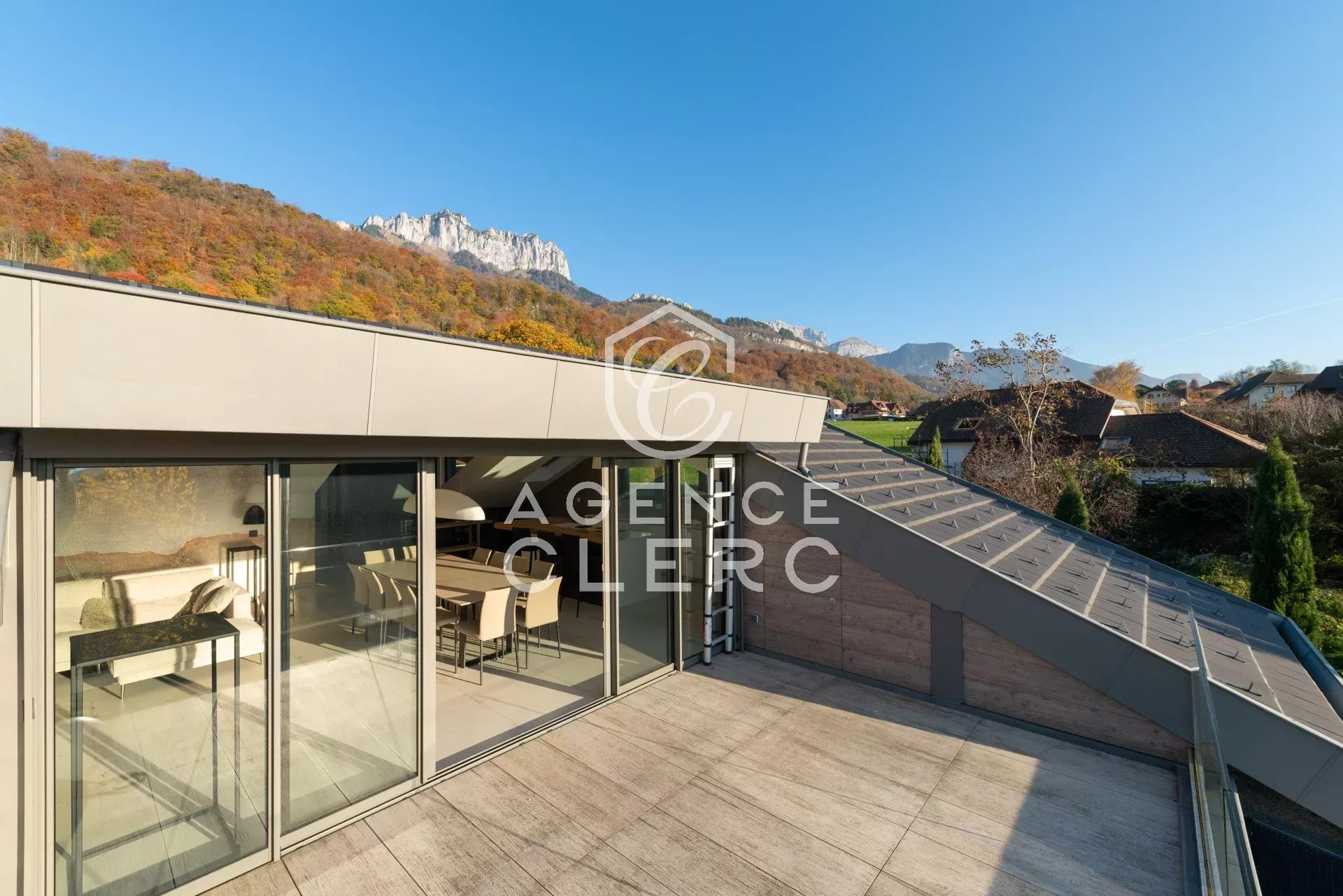 7 Bedroom Villa/Townhouse's Image 5