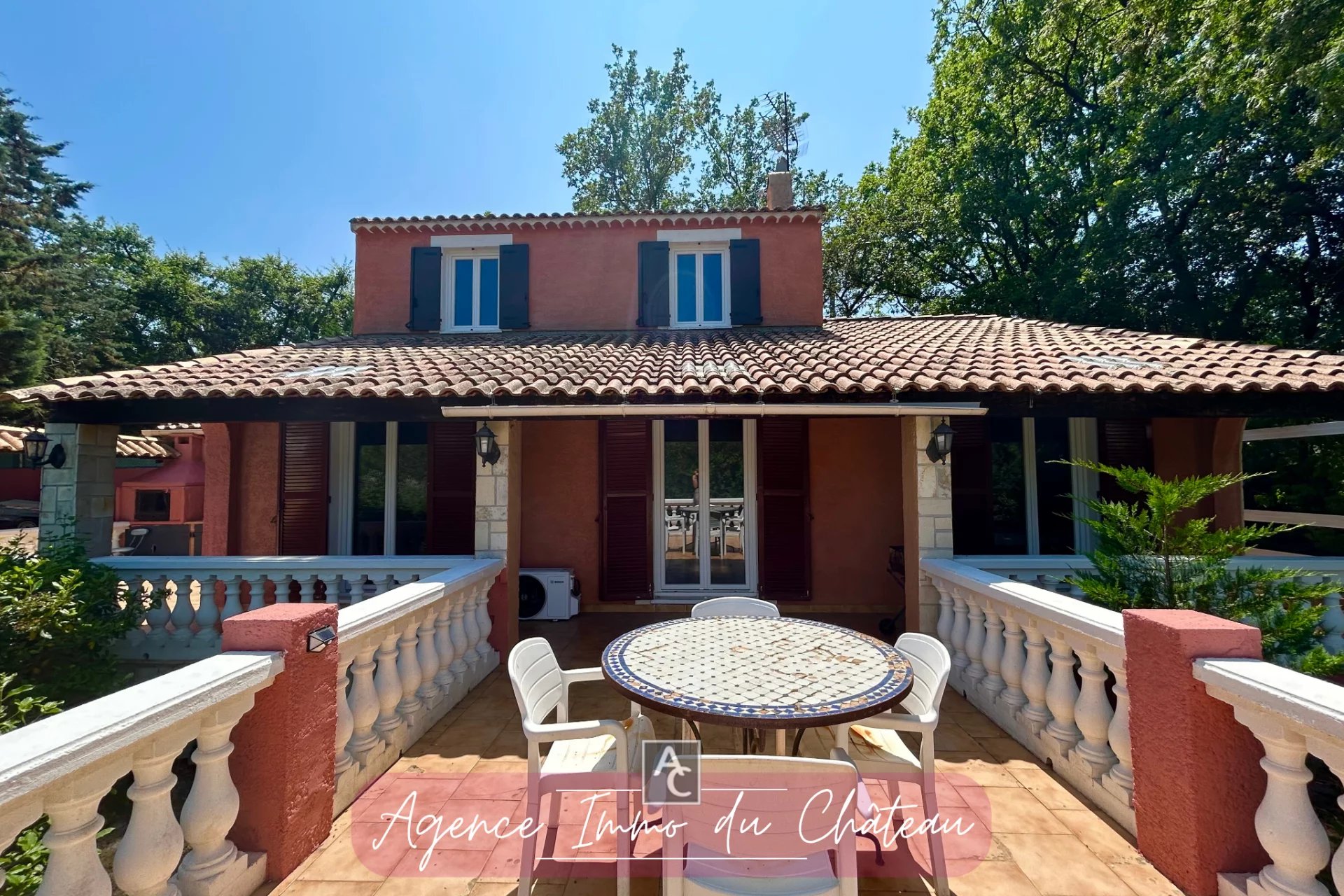 Agence immobilière de 