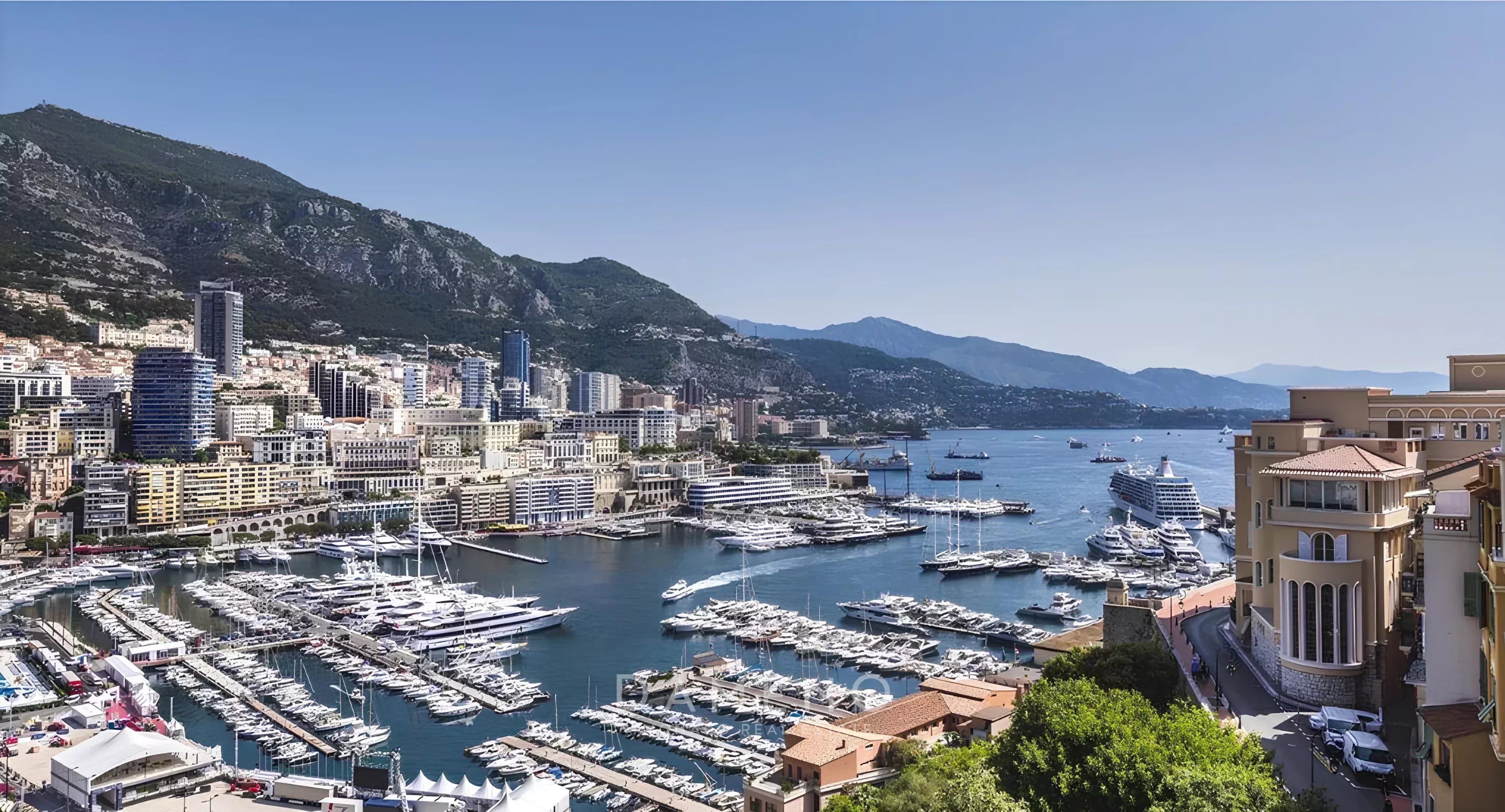IMMOBILE PRIVATO MONACO VILLE