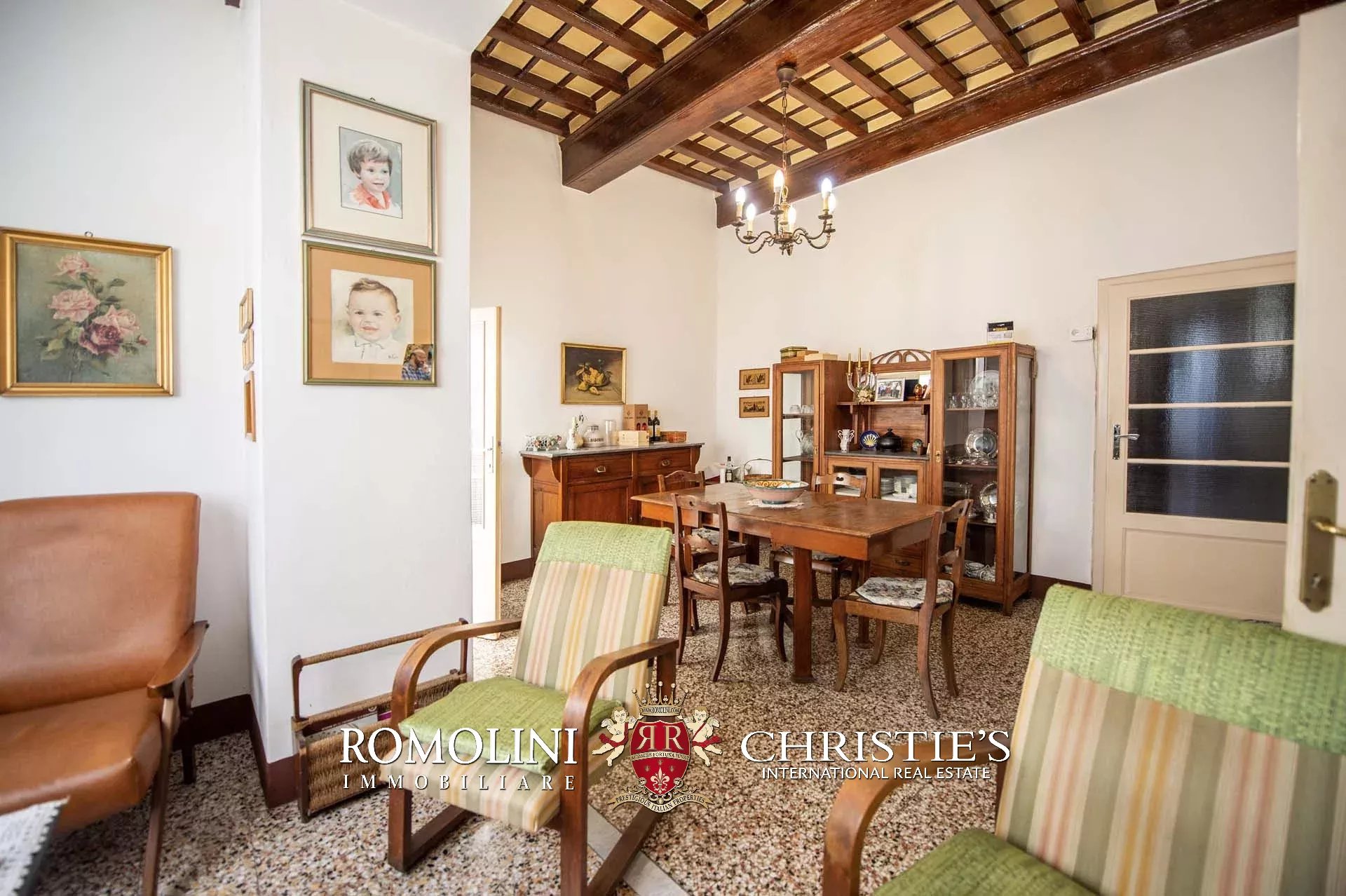 4 Bedroom Villa/Townhouse's Image 29