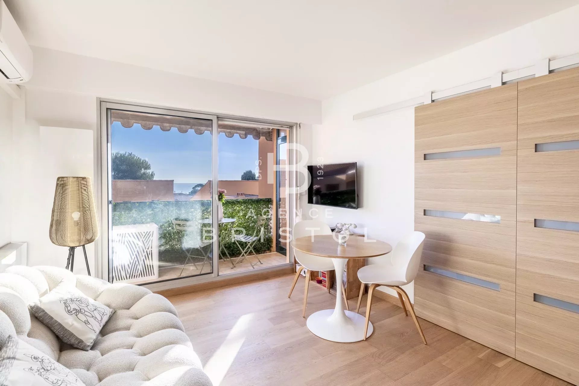 Apartment in Saint-Jean-Cap-Ferrat - Peaceful - Swimming-Pool - Sea Glimpse