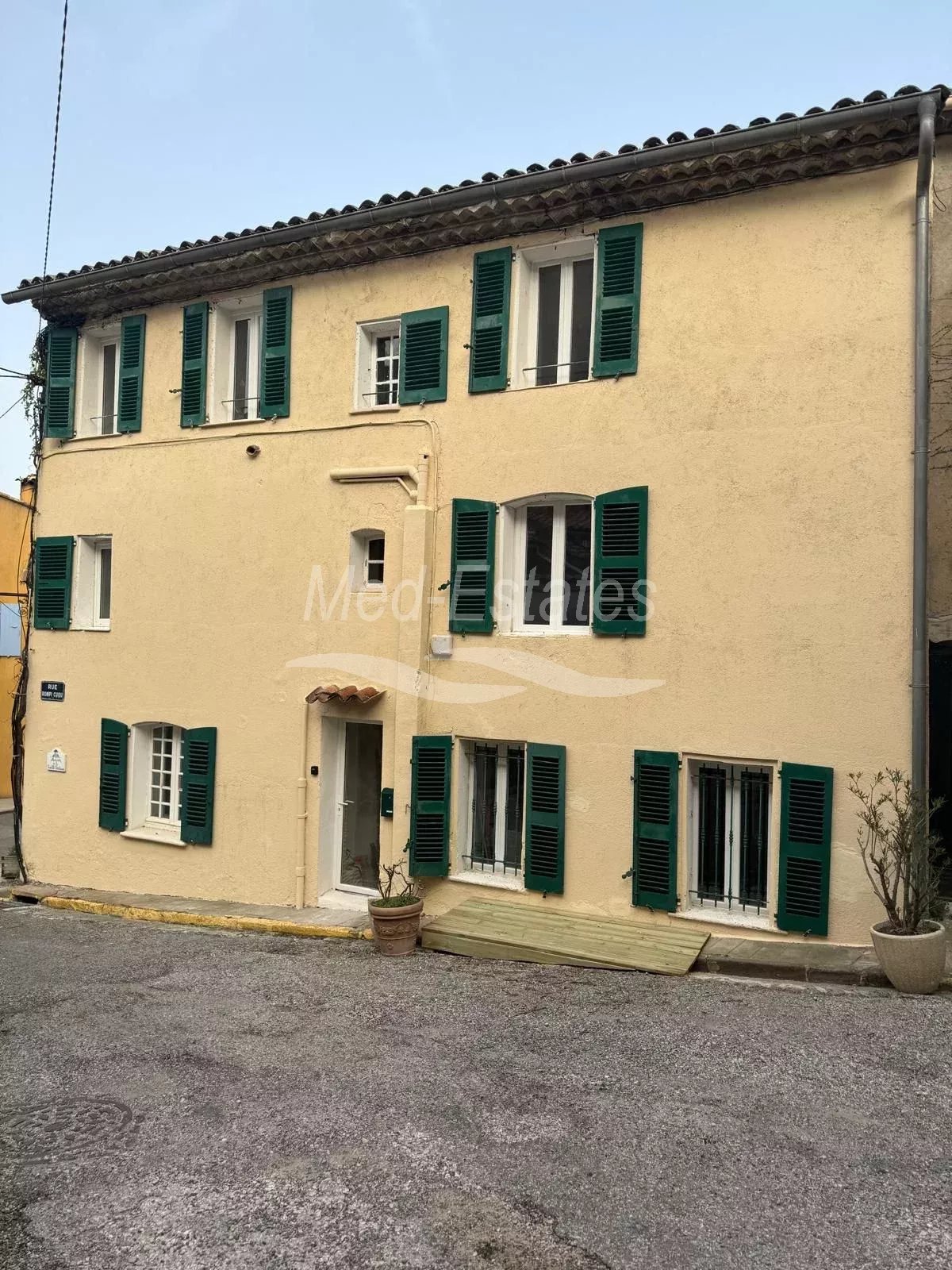 Agence immobilière de Med-Estates Saint Tropez