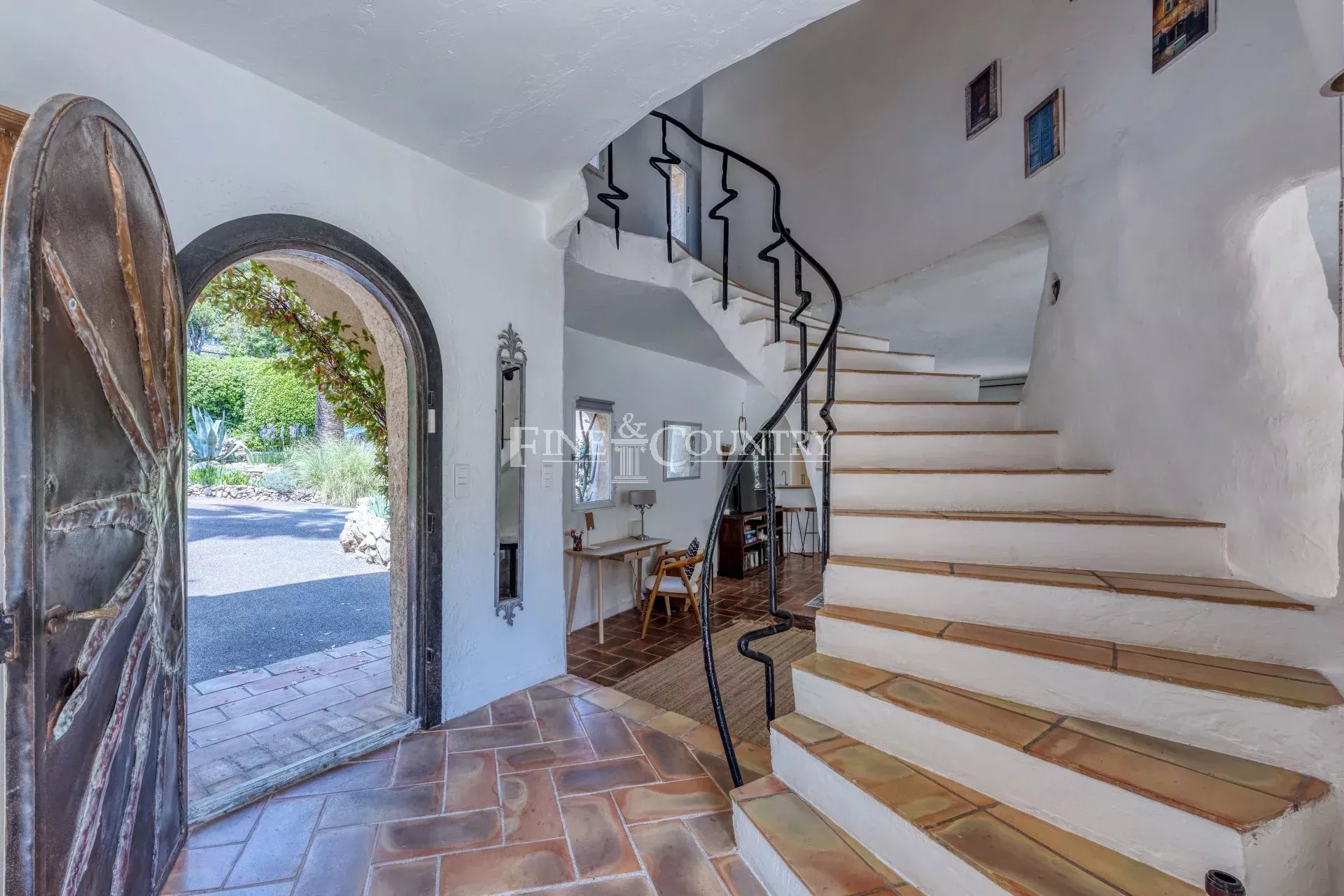 Photo of Villa for sale in Chateauneuf close to Valbonne village