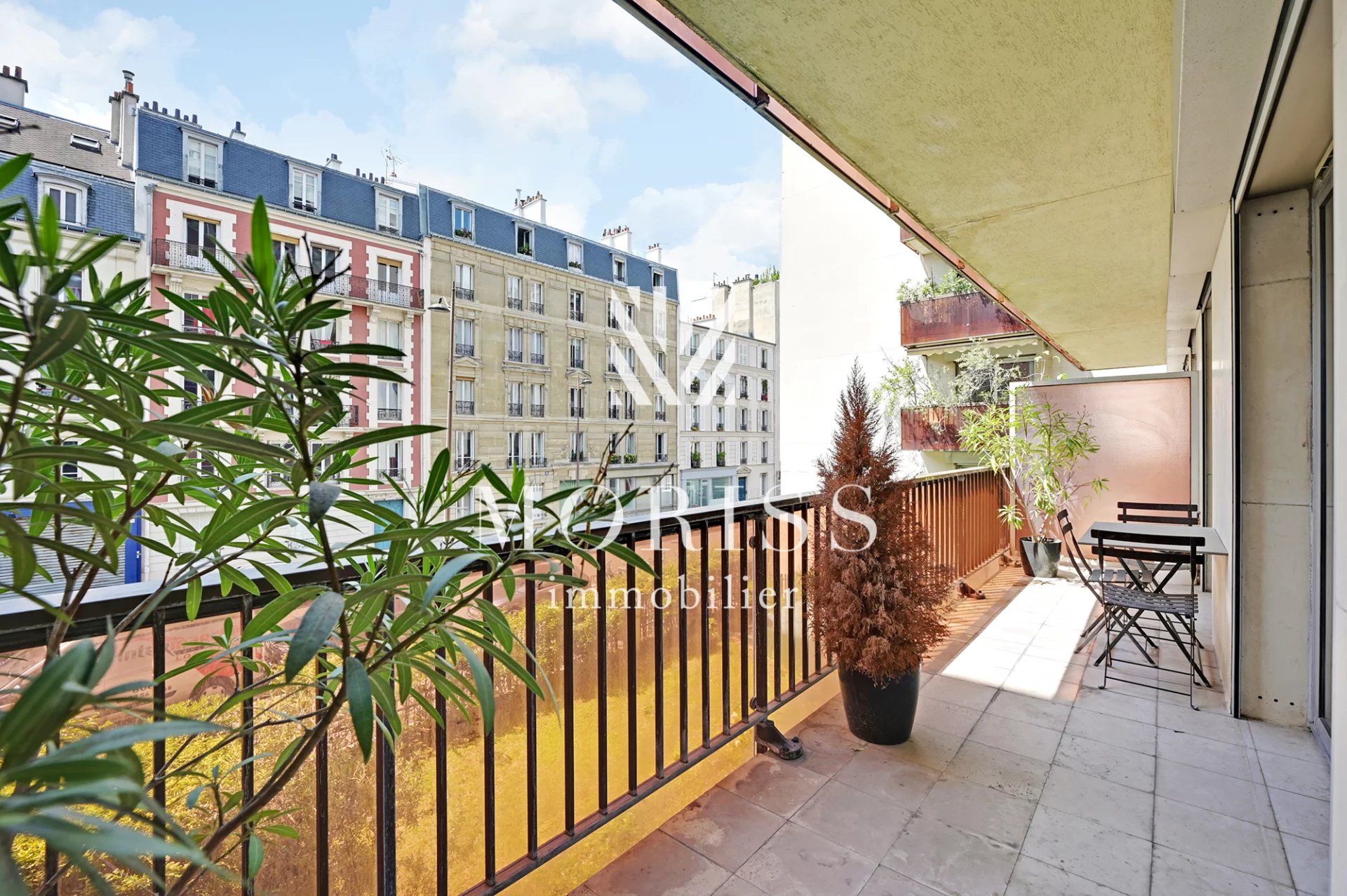 75007 PARIS - BEAU 3 PIÈCES  AVEC BALCON DE 12M2 - Image 1