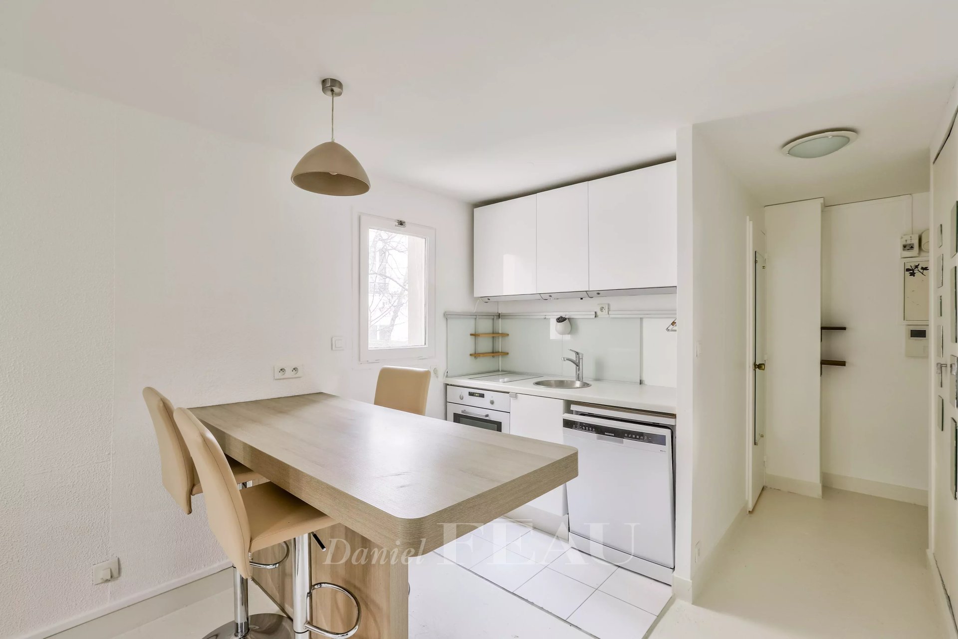 1 Bedroom Apartment/Flat's Image 4