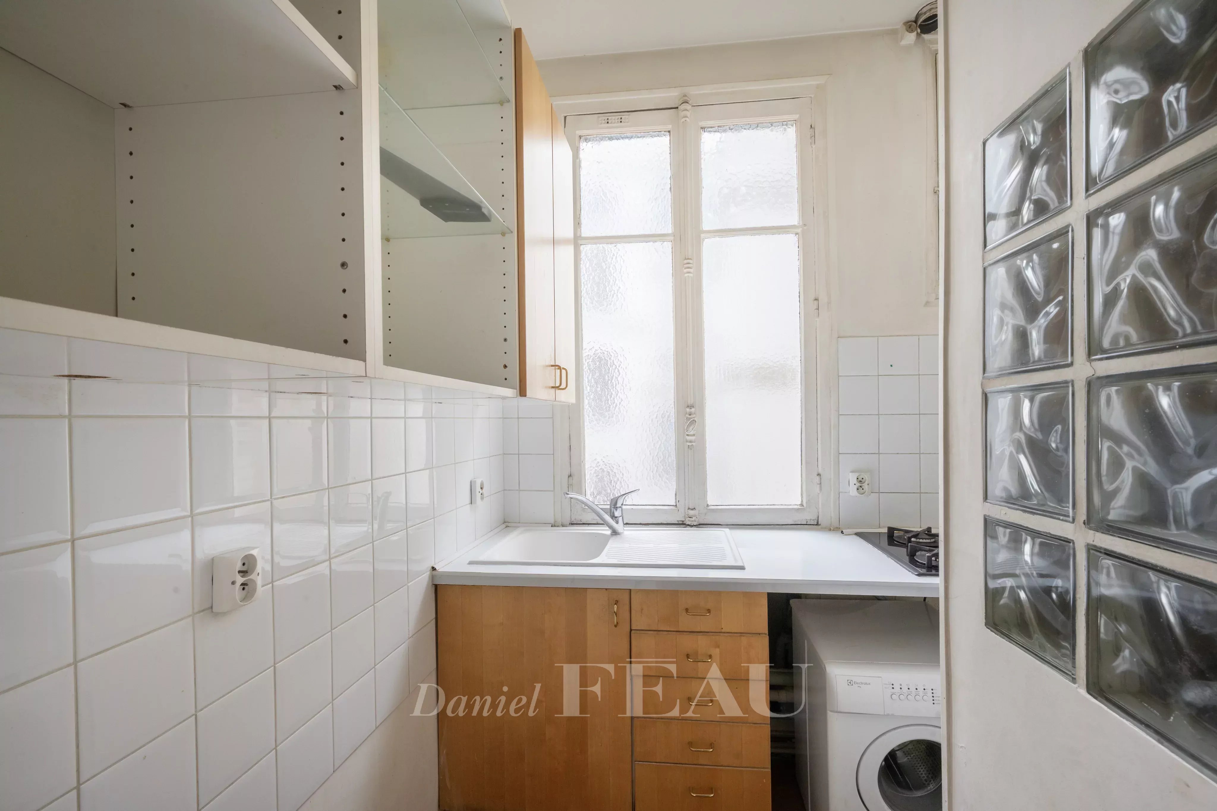 Sale Apartment Paris 9th