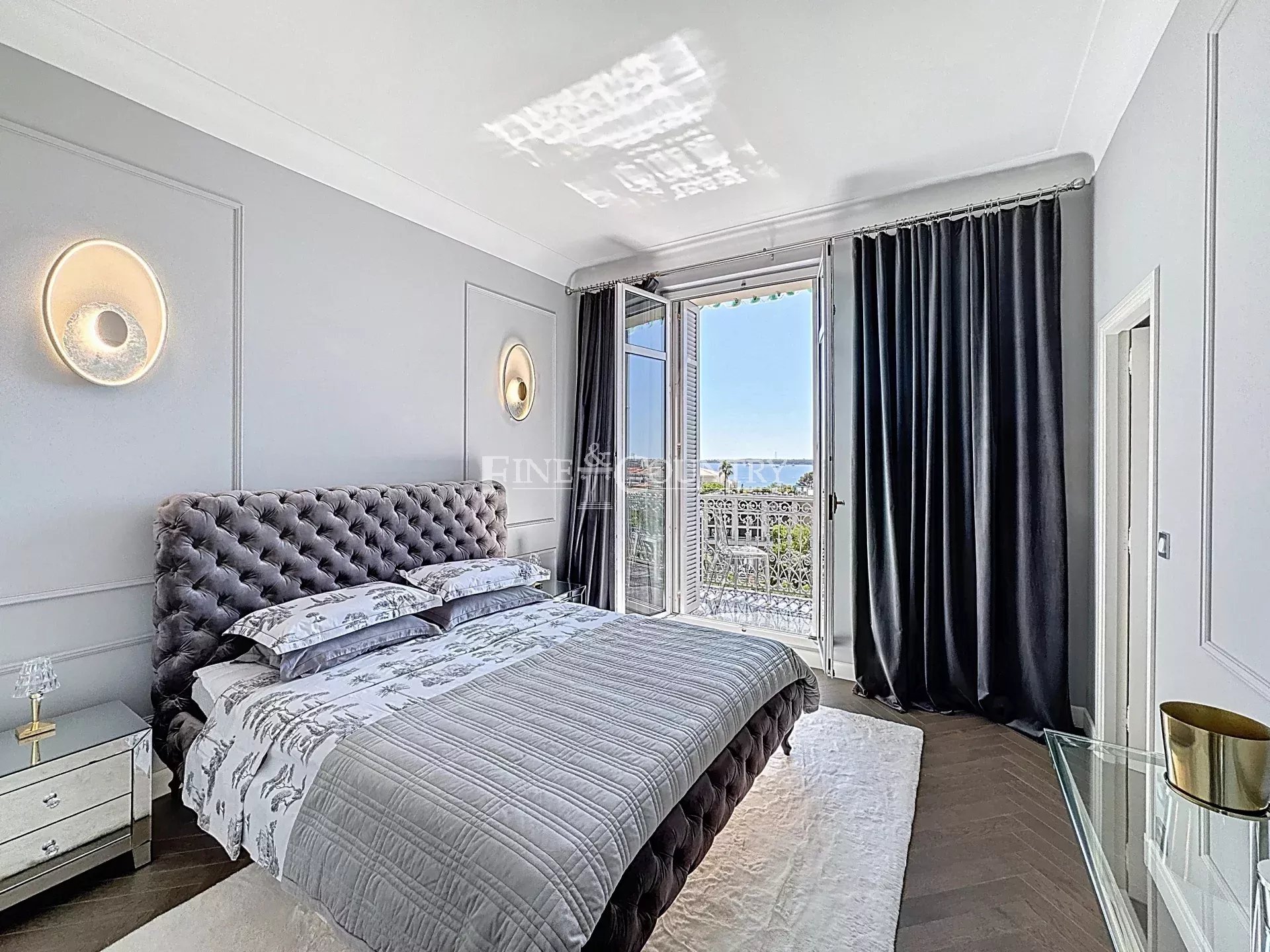 Photo of Sea View apartment for sale in Cannes