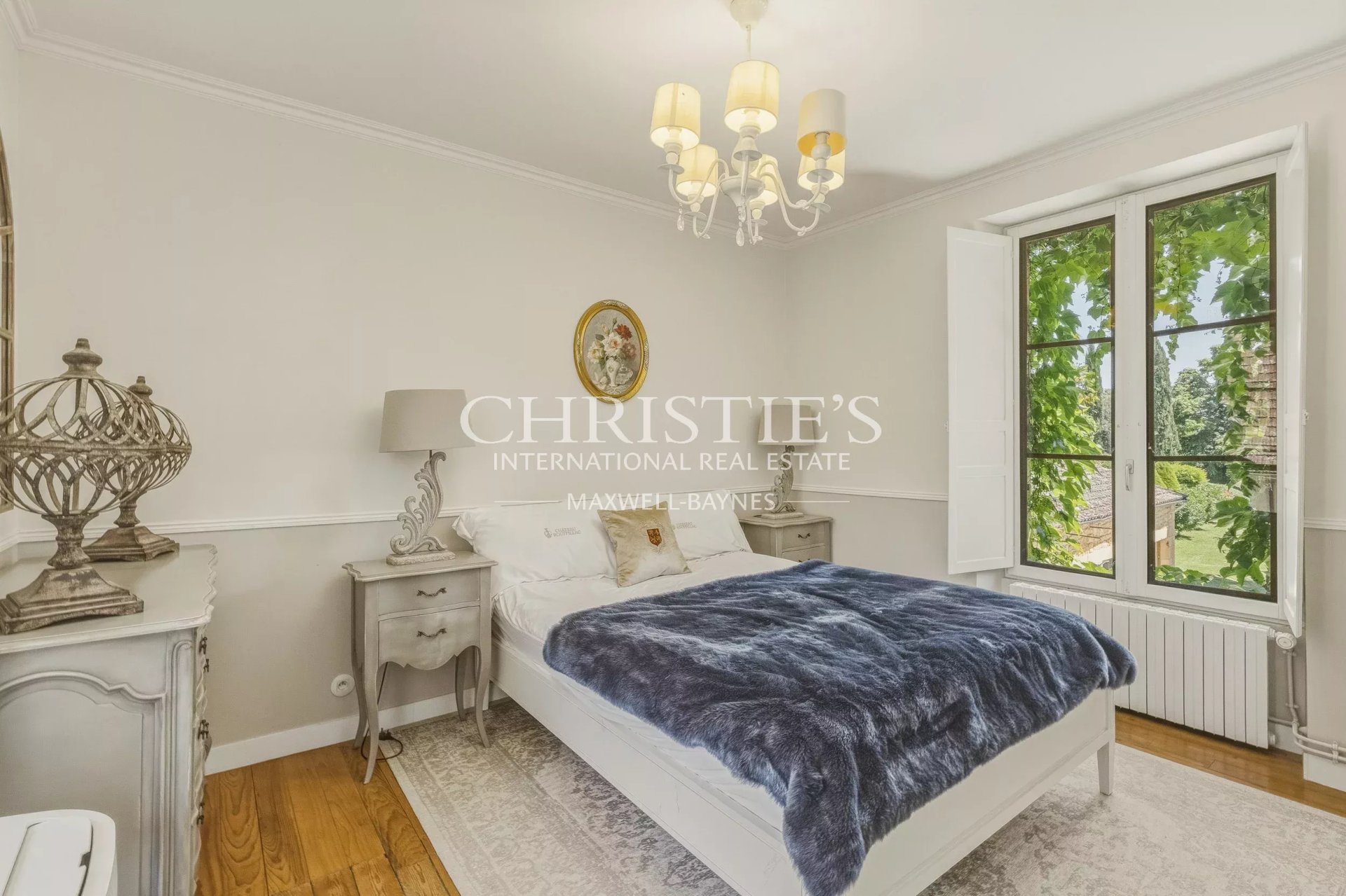17 Bedroom Chateau's Image 64