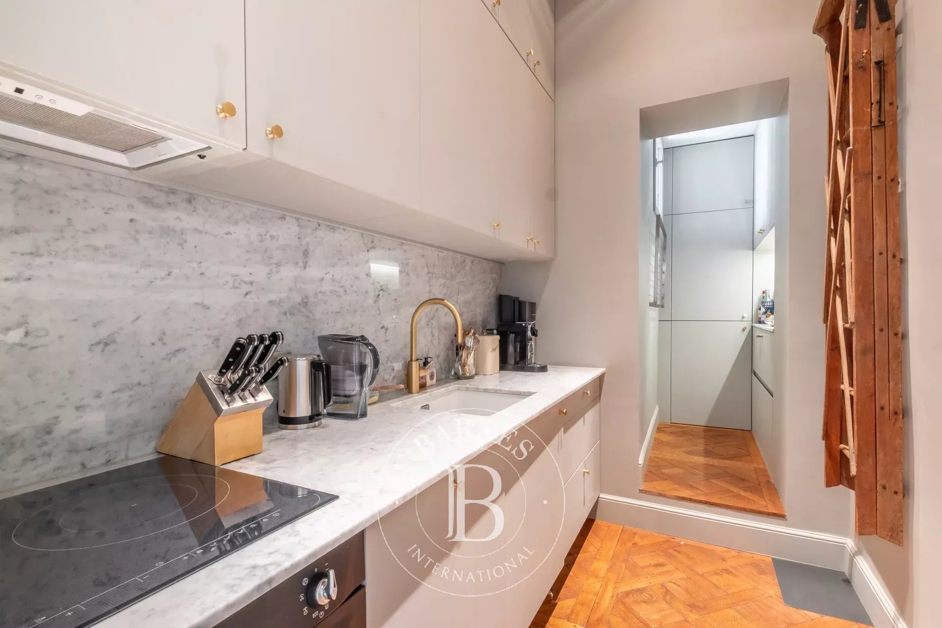 Daire Paris 6ème - picture 6