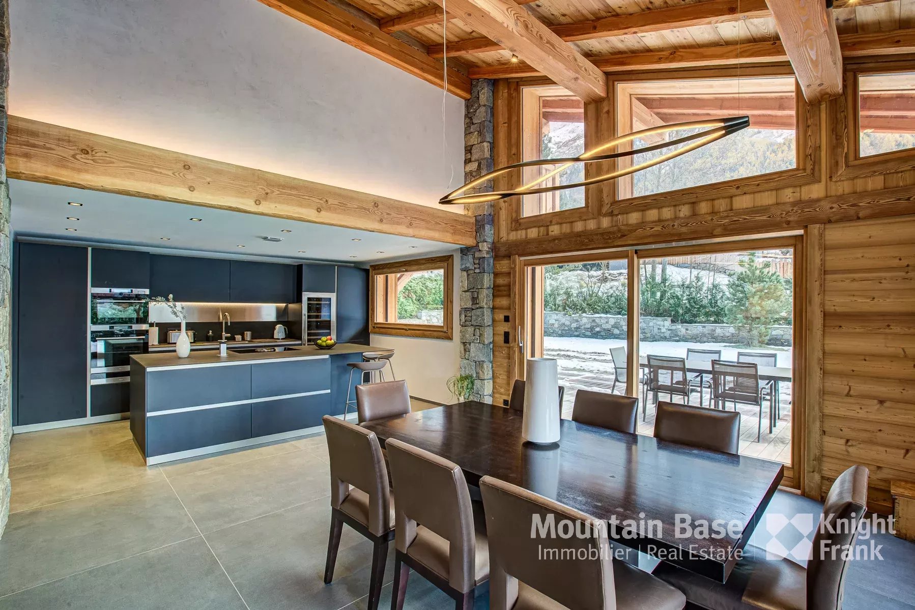 Photo of Chalet recently built four-bedroom chalet located in Les Songenaz