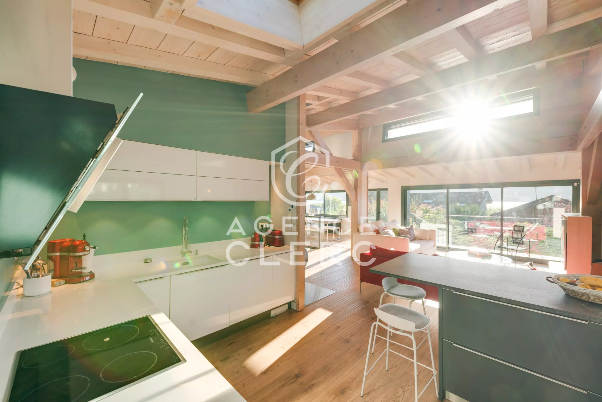 4 Bedroom Villa/Townhouse's Image 3