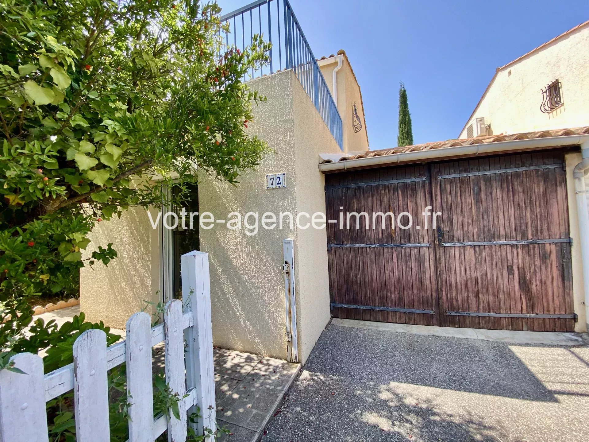 Antibes-Saint-Claude / Location Maison 93m² -2000€