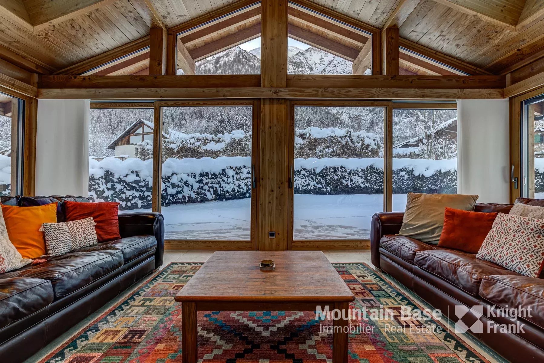 Photo of A 4-bedroom bright and modern chalet situated between Taconnaz and Les Houches