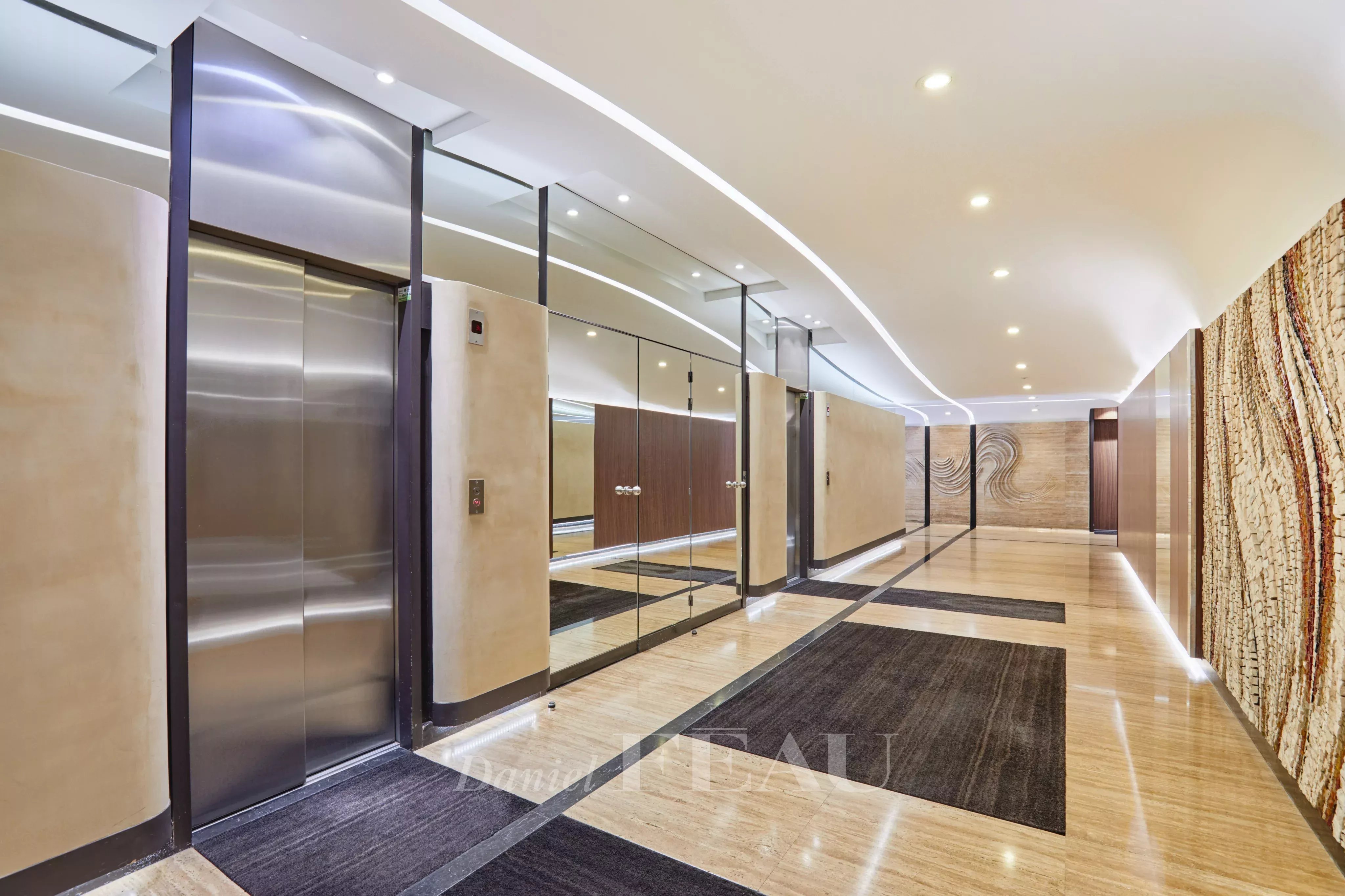 Sale Apartment Paris 7th