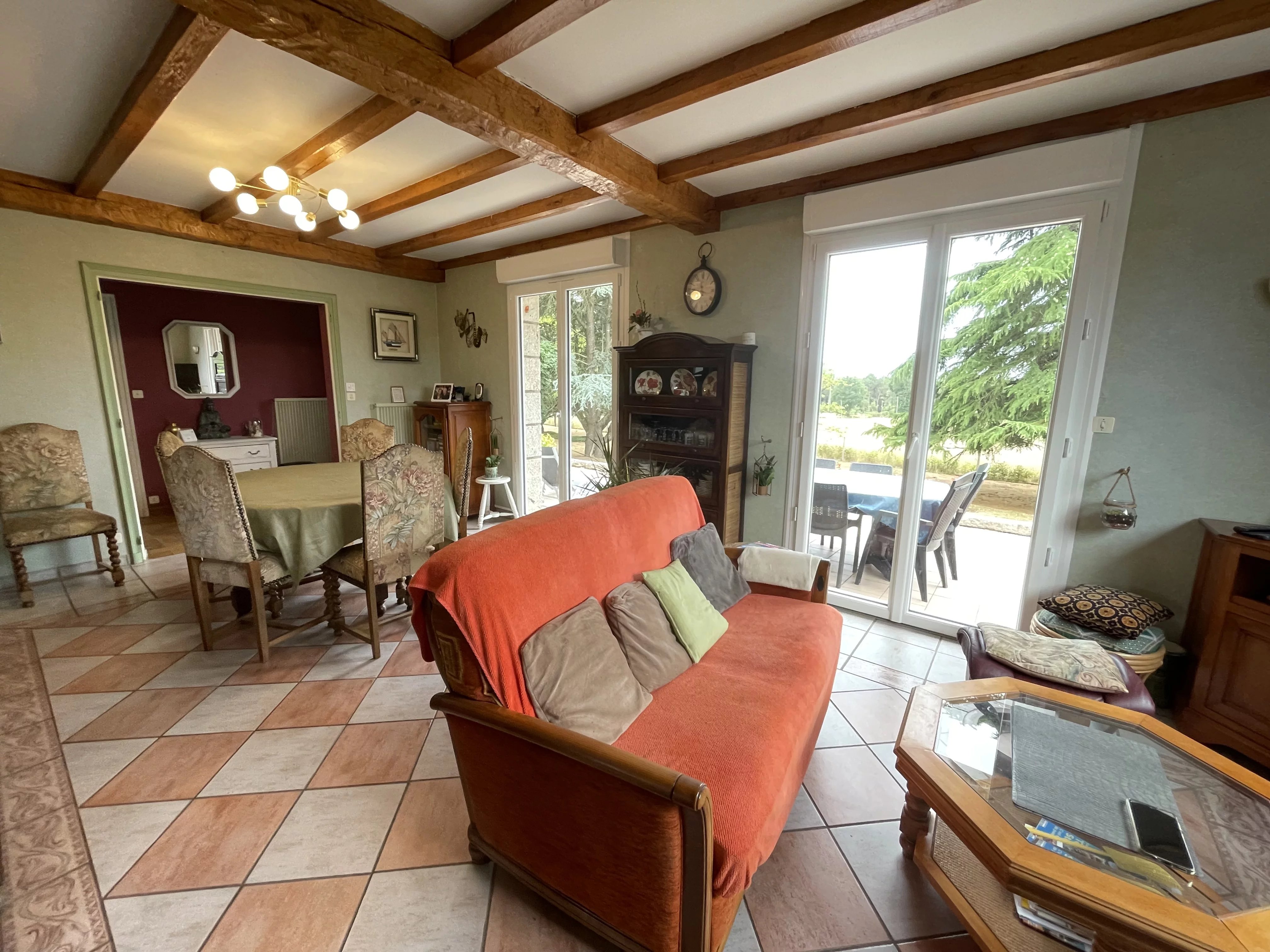 Maison familiale au cœur de la nature