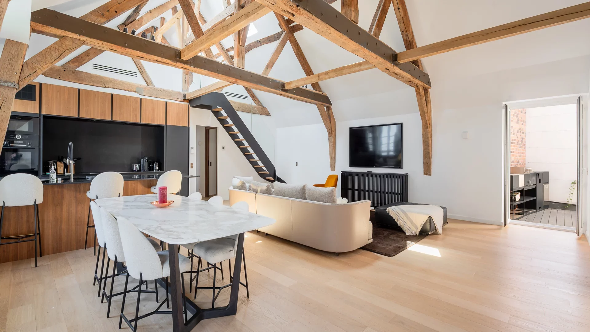 Paris 7e - RUE DU BAC