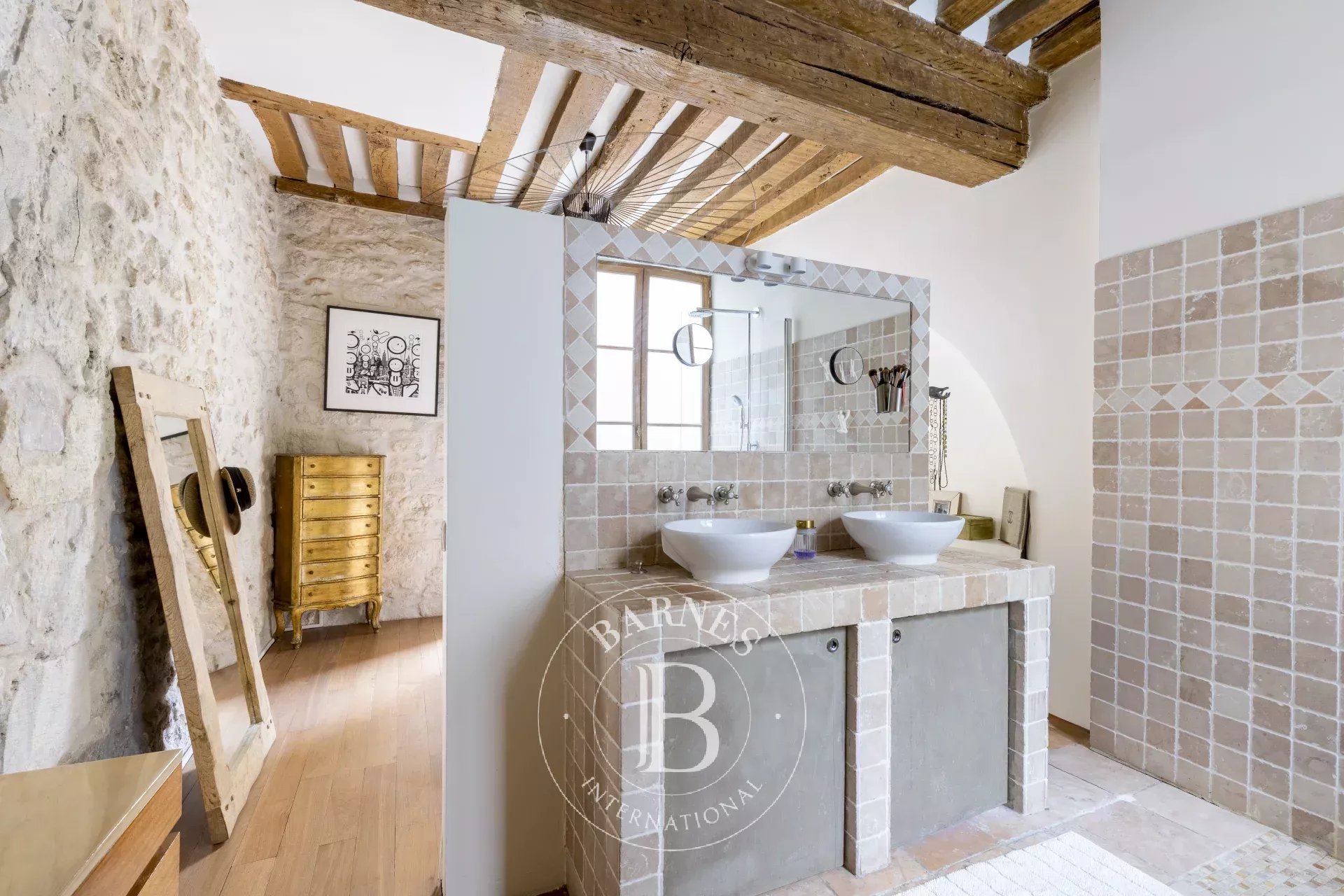 Daire Paris 3ème - picture 9