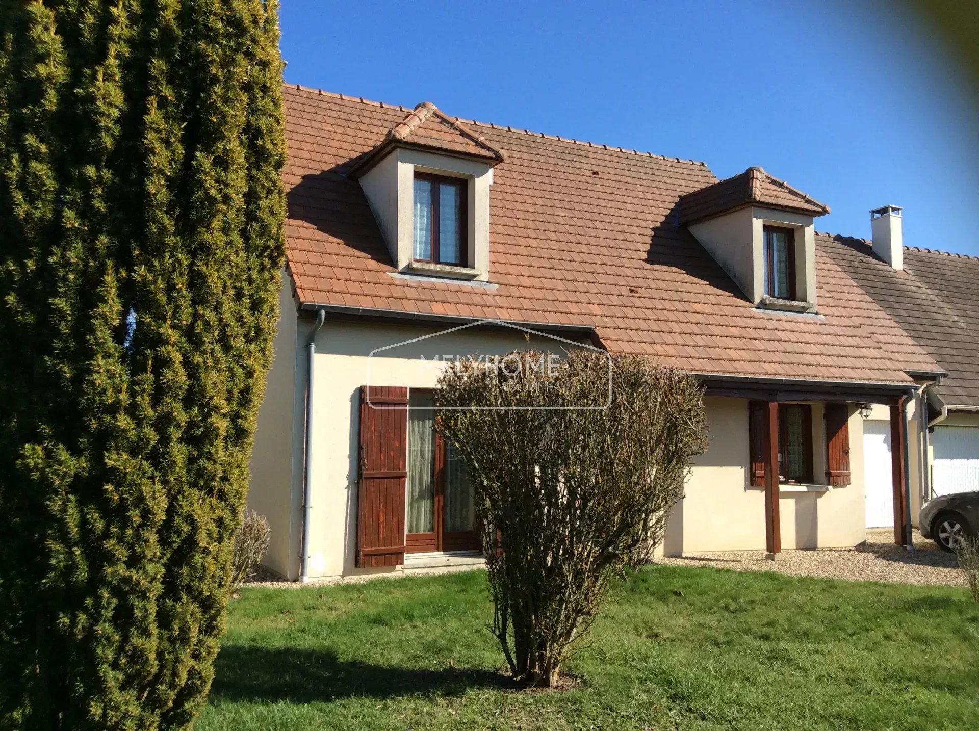 Agence immobilière de 