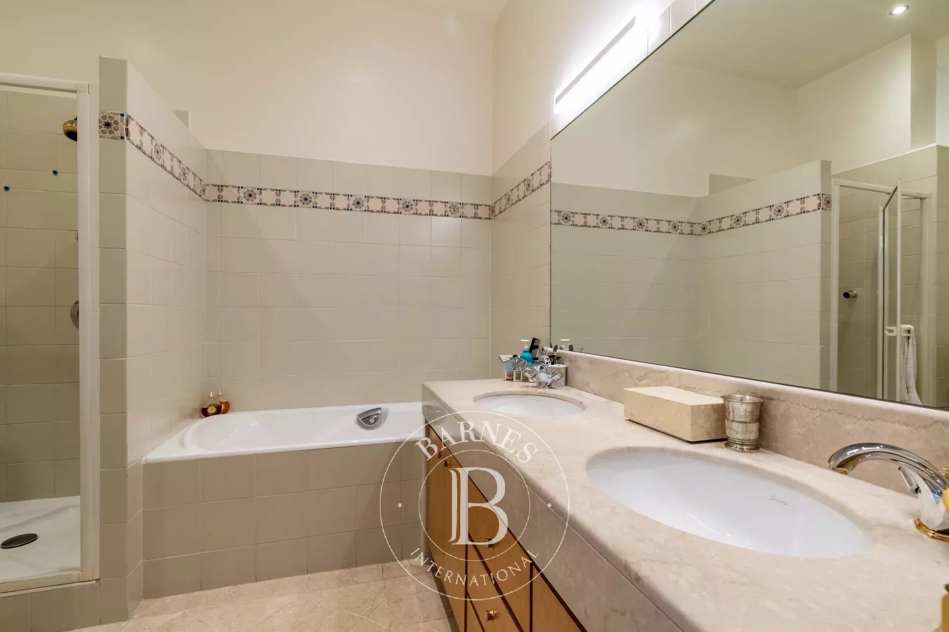 Exclusive - Paris 16 - 6 bedroom apartment - picture 11 title=