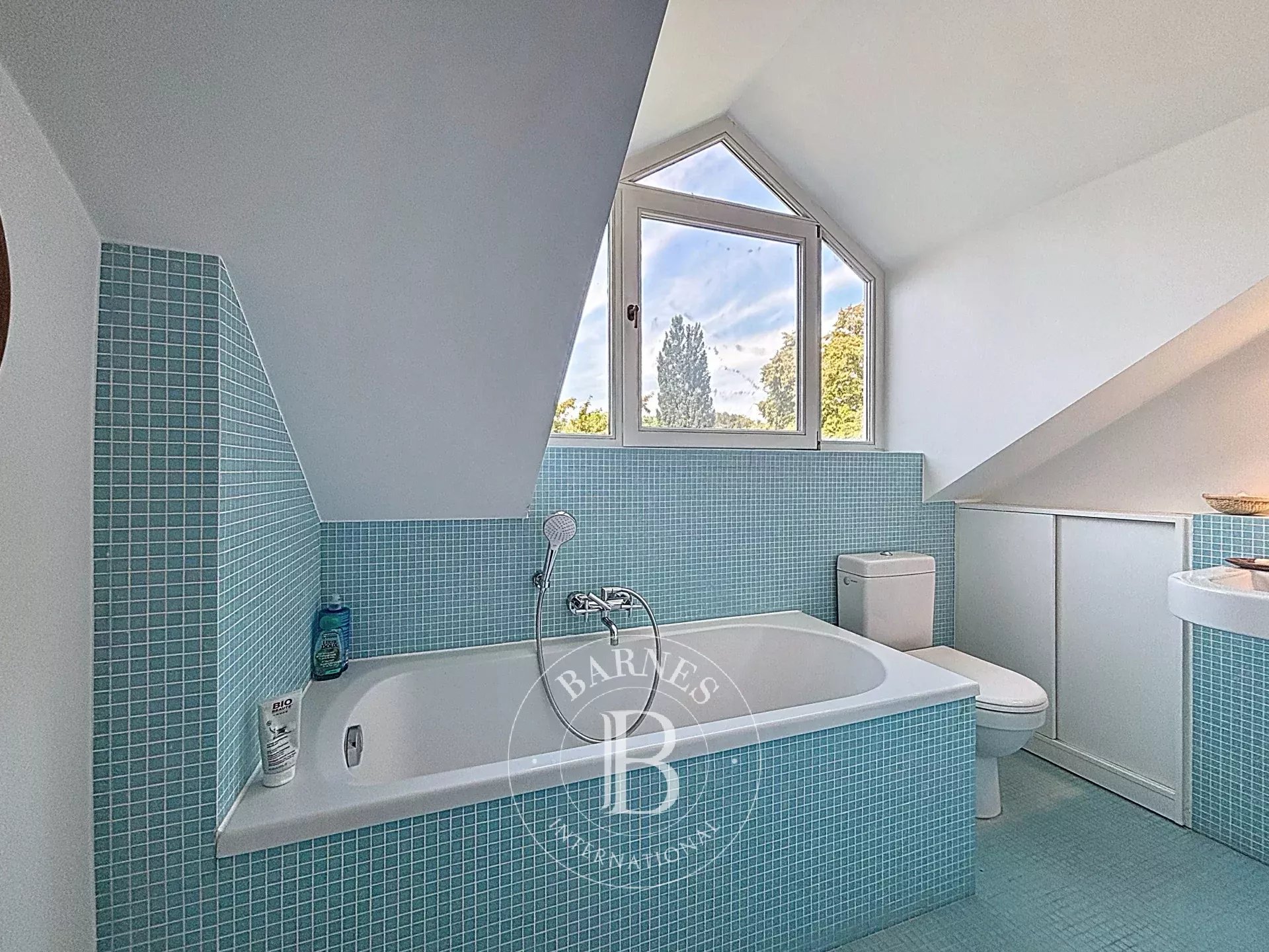 Uccle - Observatoire - Magnifique maison de maître sur 11,85 ares.