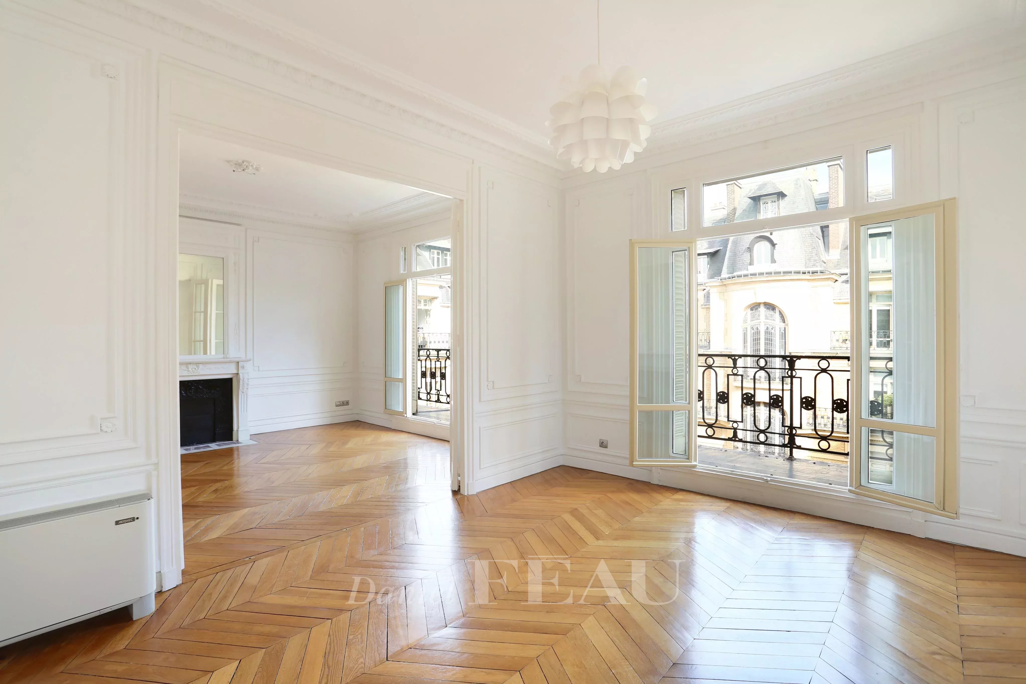Paris XVIe - Avenue Victor Hugo
