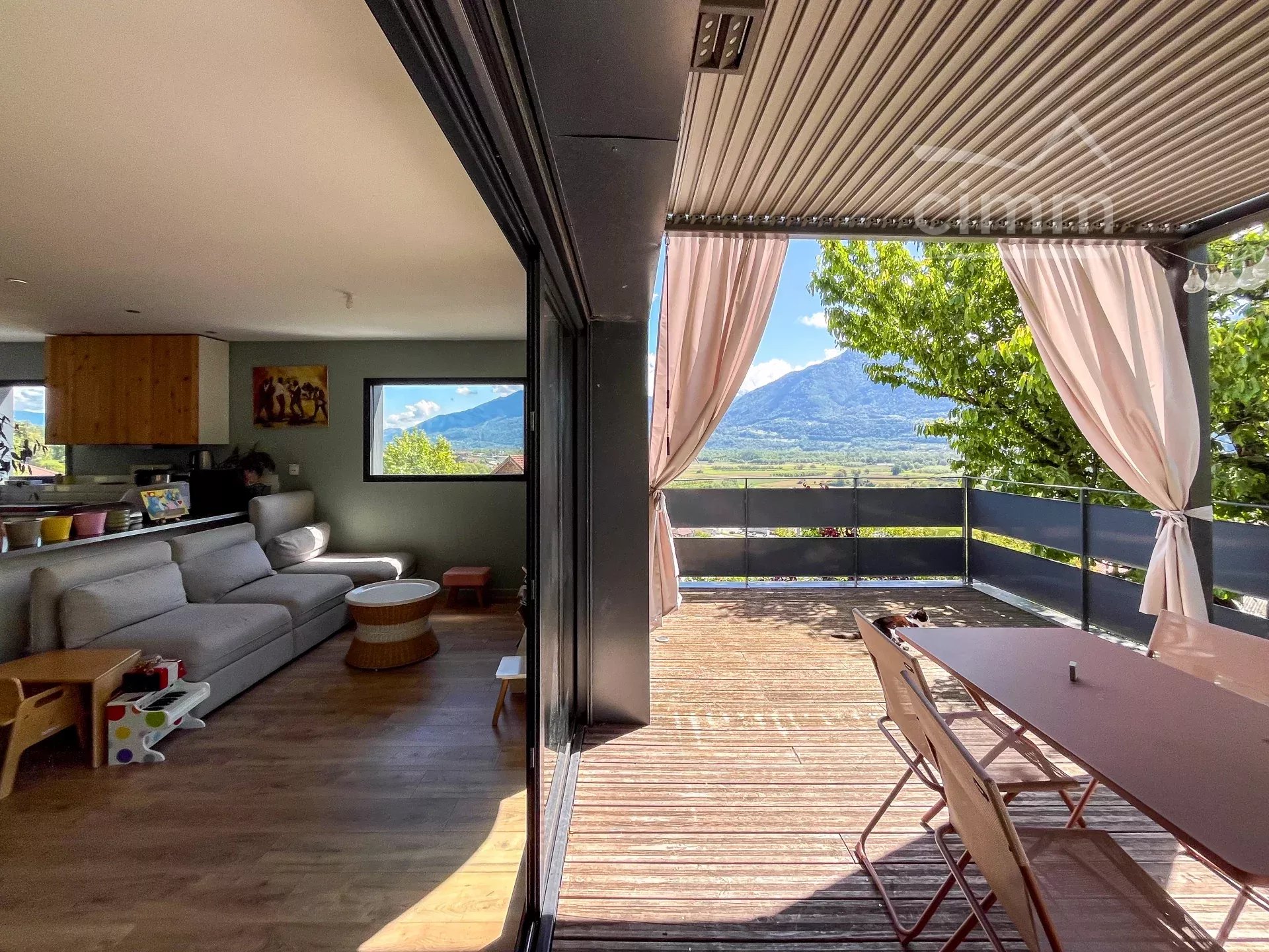 Agence immobilière de 
