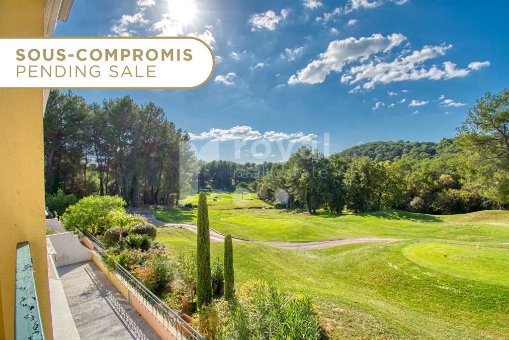 Villa for sale in Mougins — Bright Villa in Prestigious Estate – Royal Mougins Golf