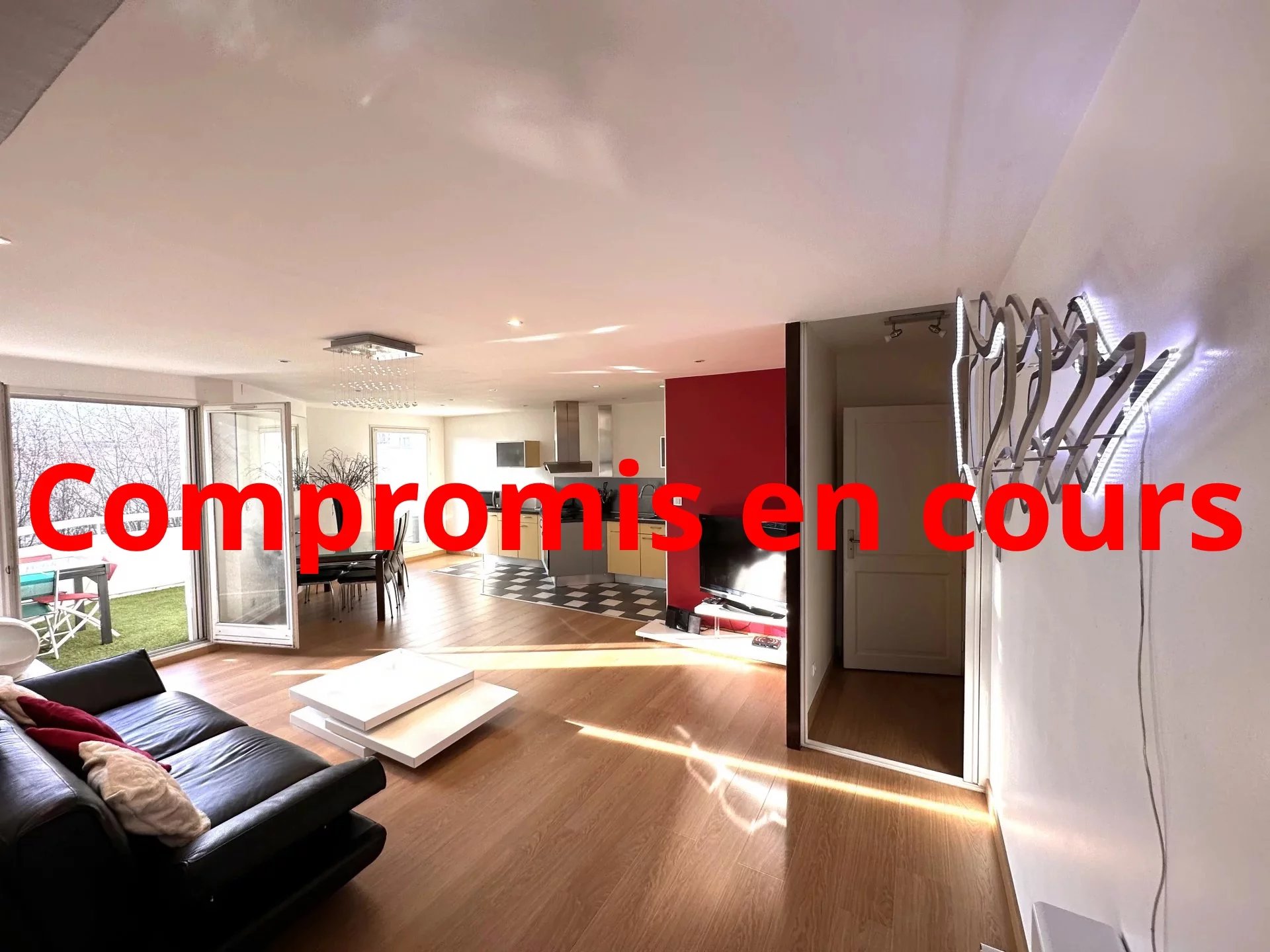 Agence immobilière de 