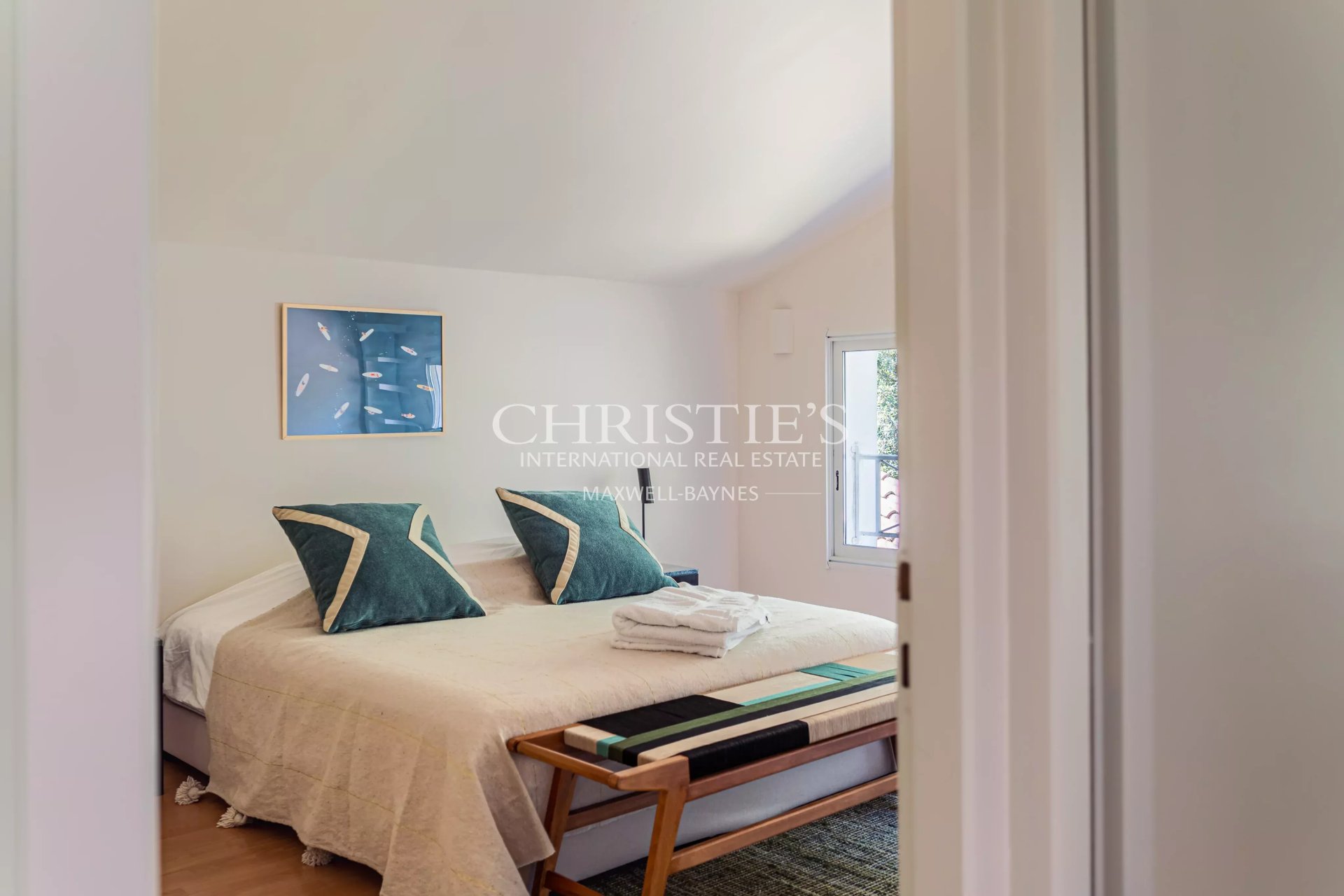 6 Bedroom Villa/Townhouse's Image 18