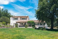 Le Rouret – A charming property in a setting of absolute tranquillity — photo 2 of 7