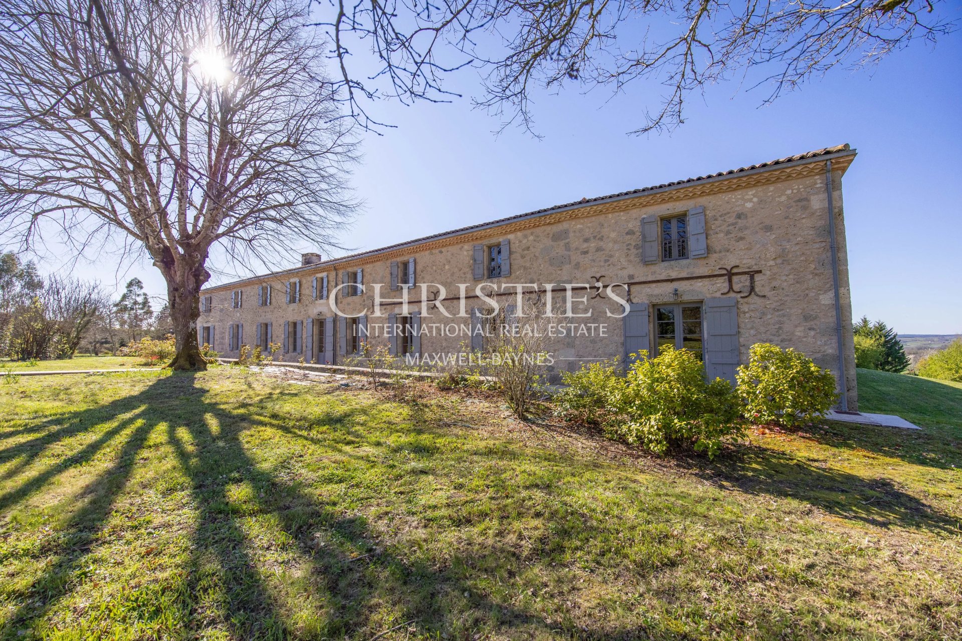 10 Bedroom Villa/Townhouse's Image 3