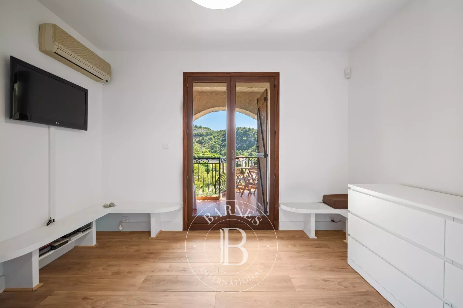 Daire Èze - picture 14