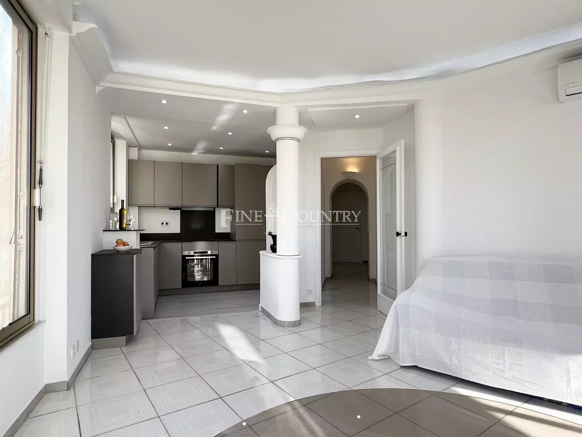 Photo of Cannes Banane, apartment  3 rooms for sale