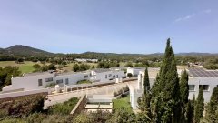 Semi-detached house overlooking the Roca Llisa golf course — photo 2 of 7