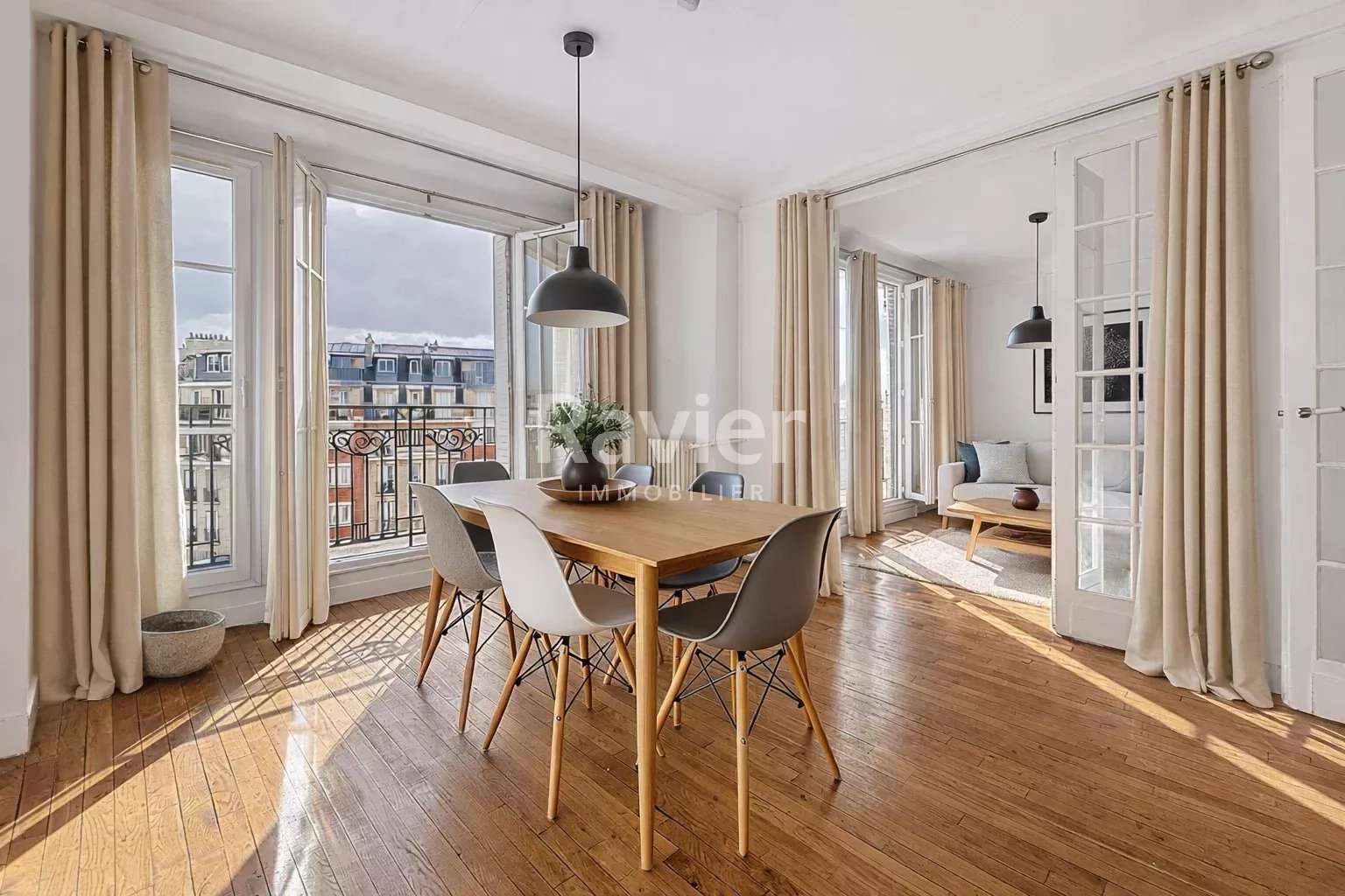 Agence immobilière de 